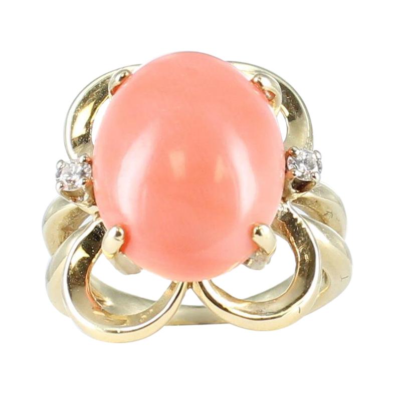 Angel Skin Coral and Diamond Ring in 14 Karat Yellow Gold For Sale at