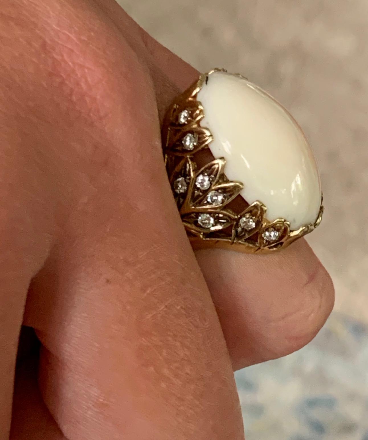 Angel Skin Coral Cabochon and Diamond 18 Karat Yellow Gold Ring - Size 6 1/4 5