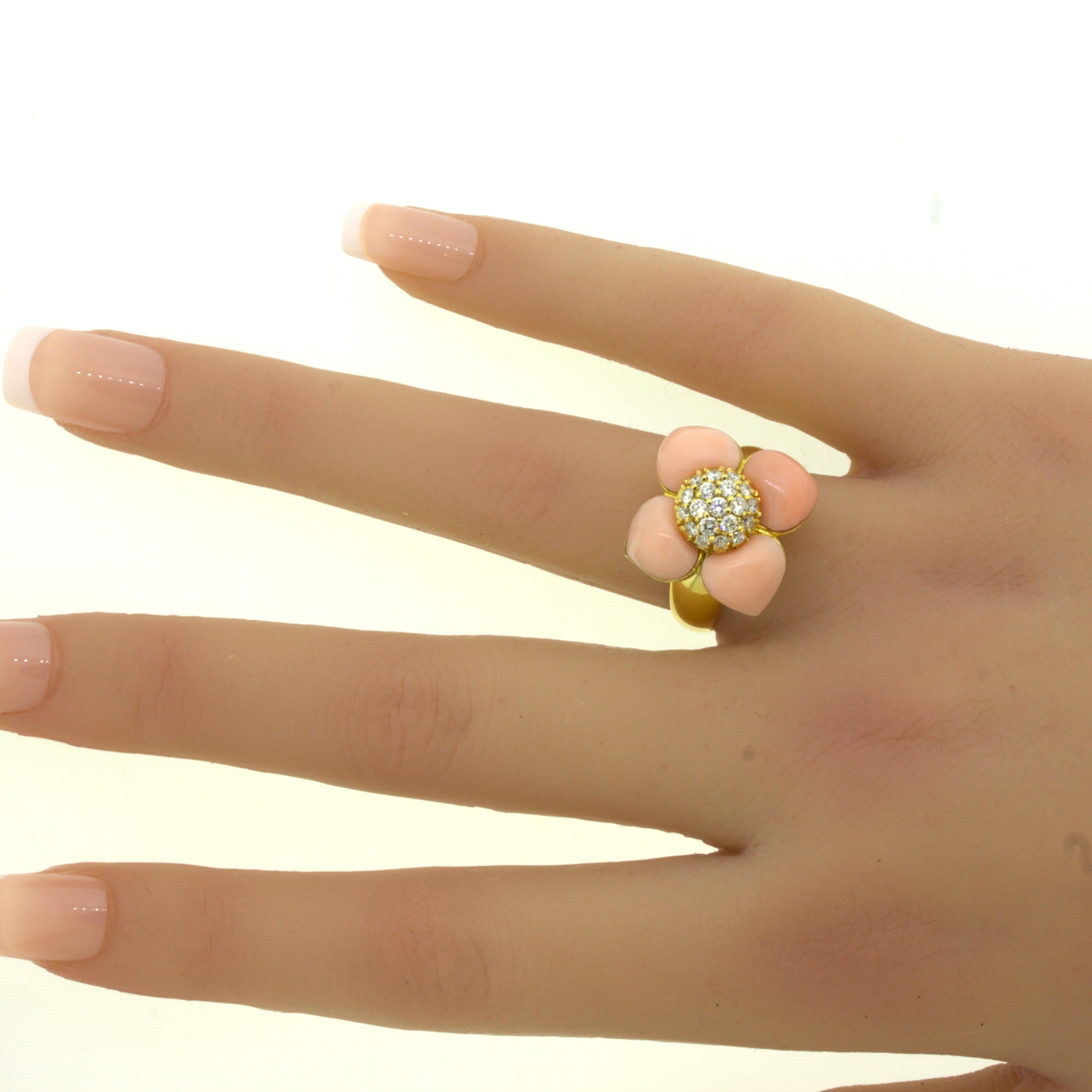 Angel-Skin Coral Diamond 18Karat Yellow Gold Flower Ring For Sale 5
