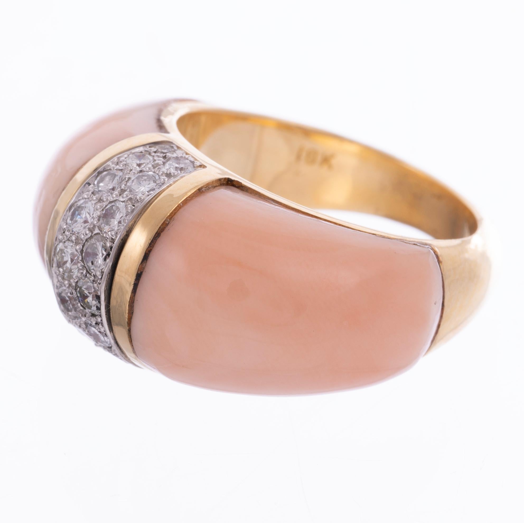 A stunning estate ring circa 1970, featuring fine 