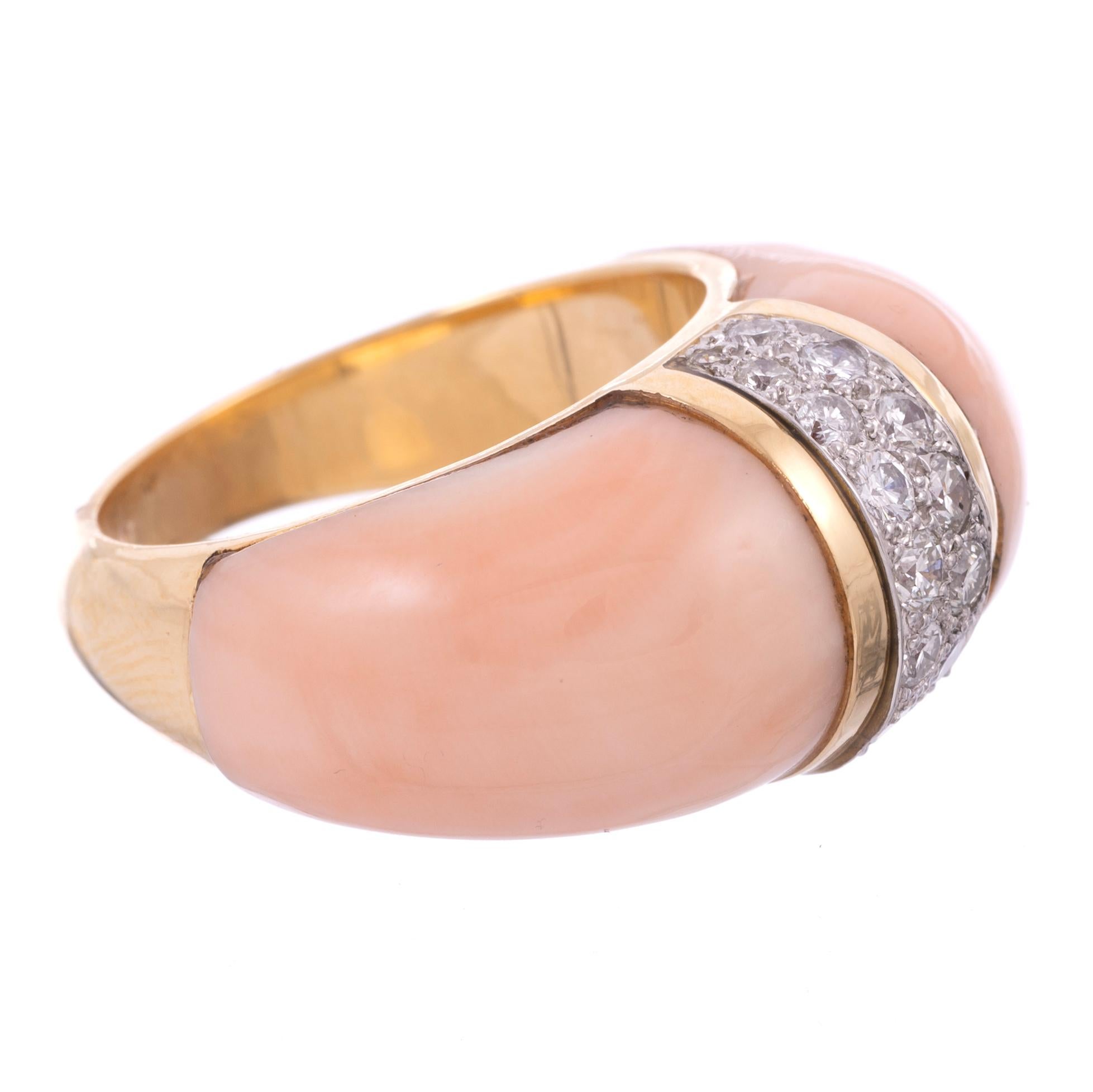Round Cut Angel Skin Coral & Diamond Yellow Gold Circa 1970 For Sale