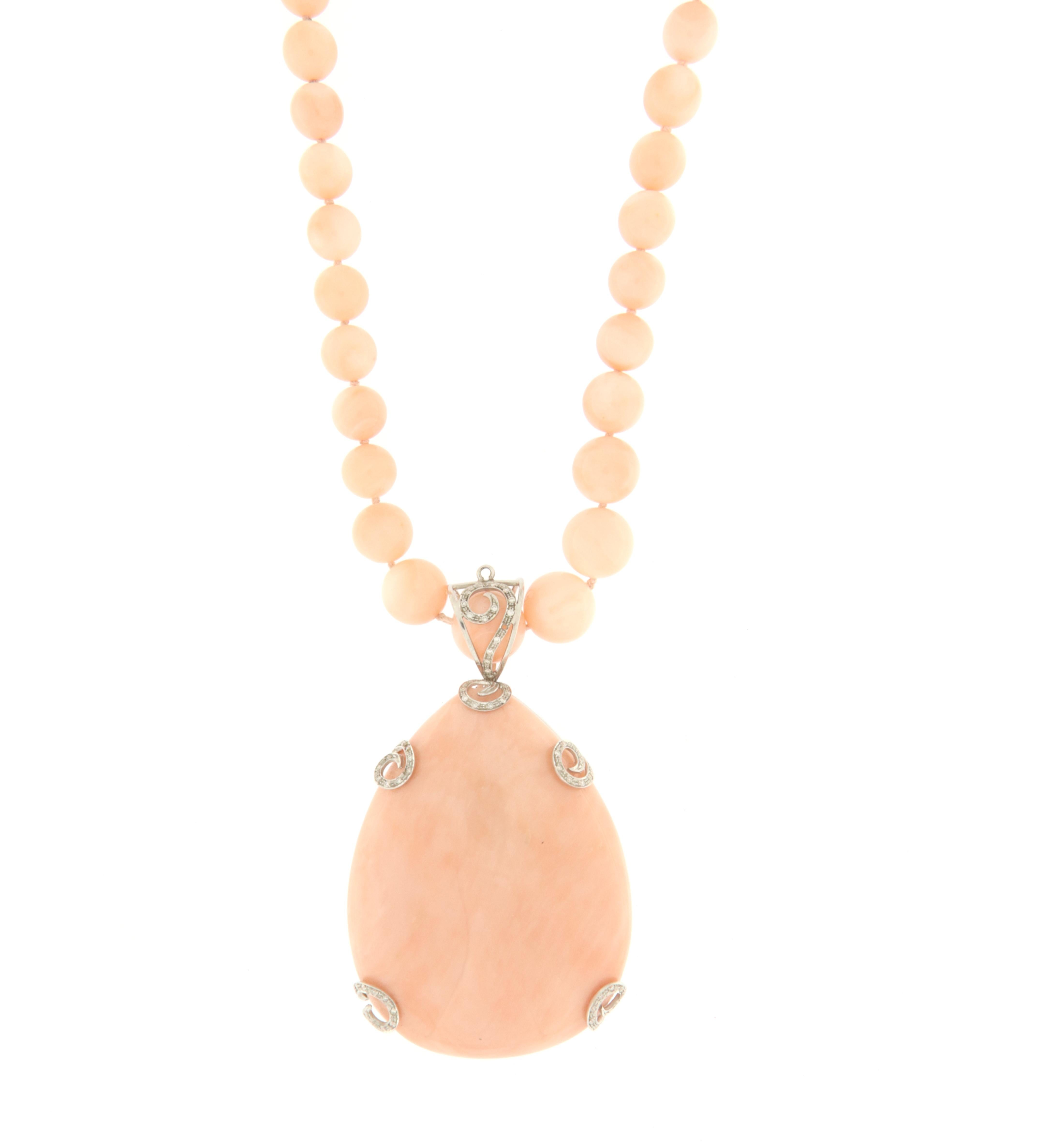 Contemporary Angel Skin Coral Diamonds White Gold 18 Karat Pendant Necklace For Sale