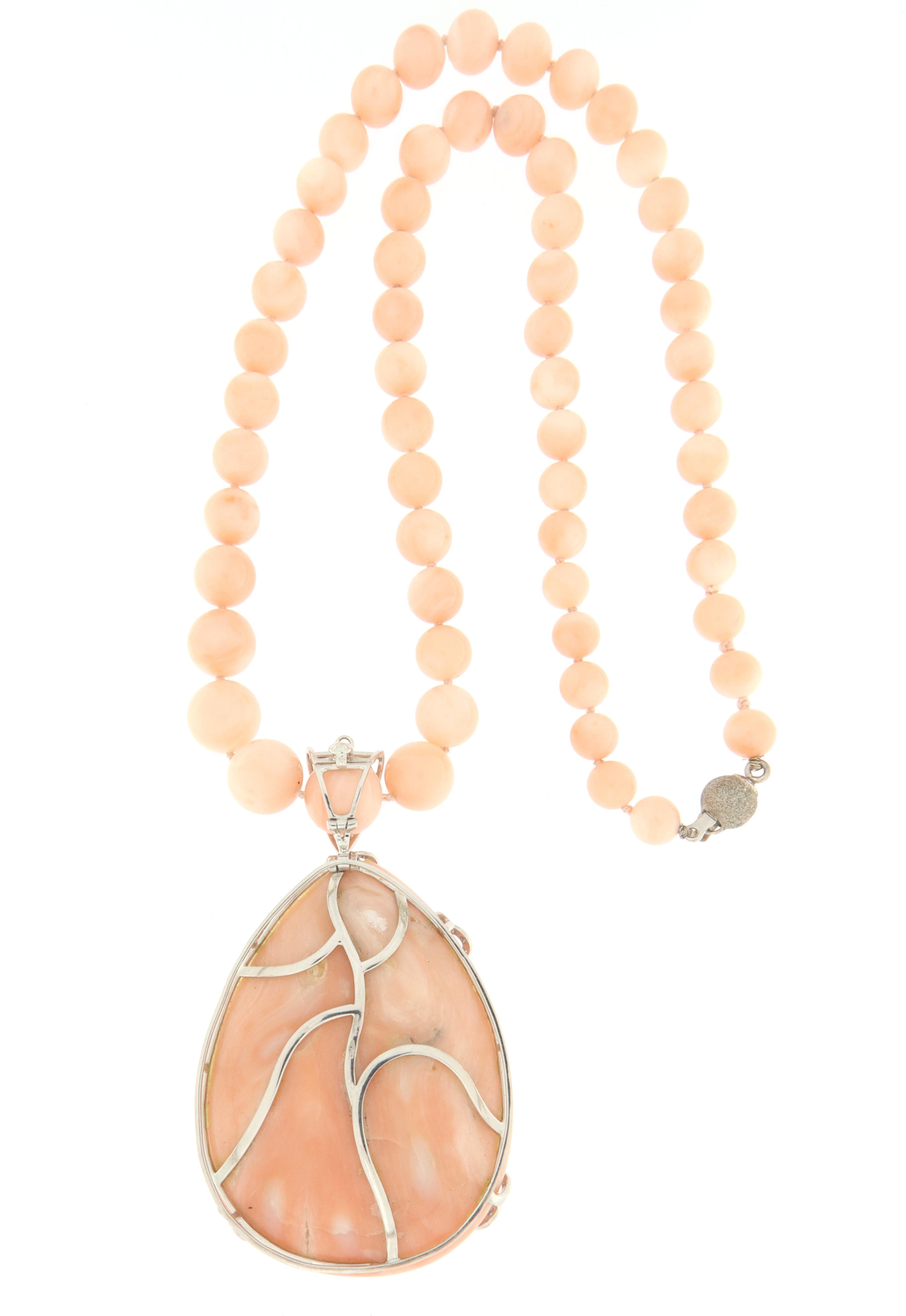Angel Skin Coral Diamonds White Gold 18 Karat Pendant Necklace For Sale 2