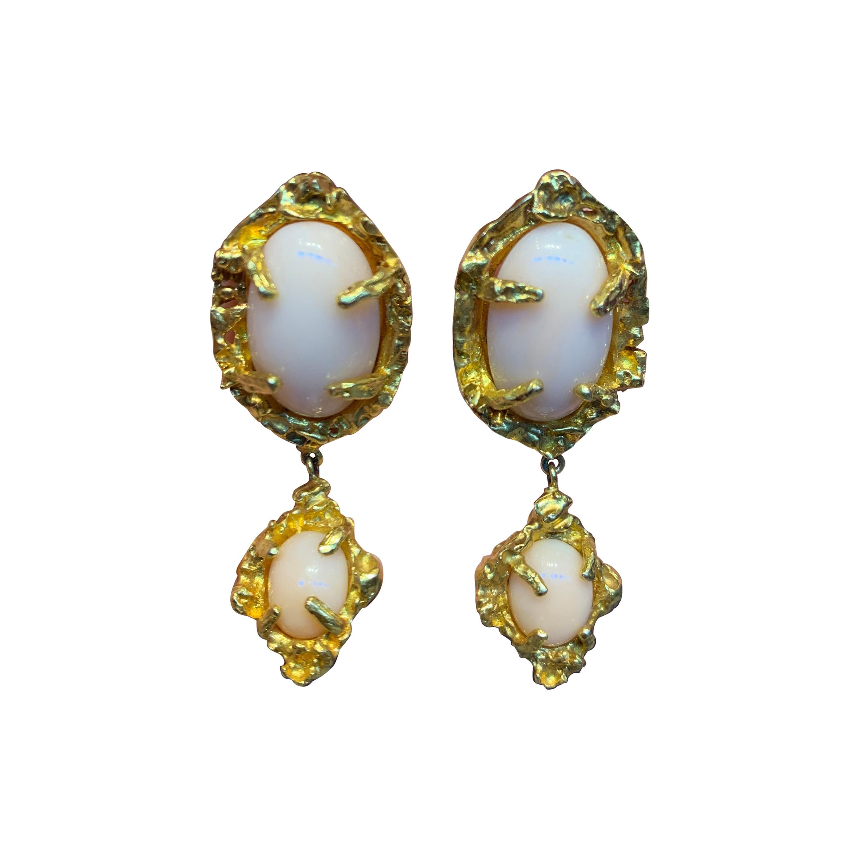 Angel Skin Coral & Modernist Gold Dangle Earrings For Sale