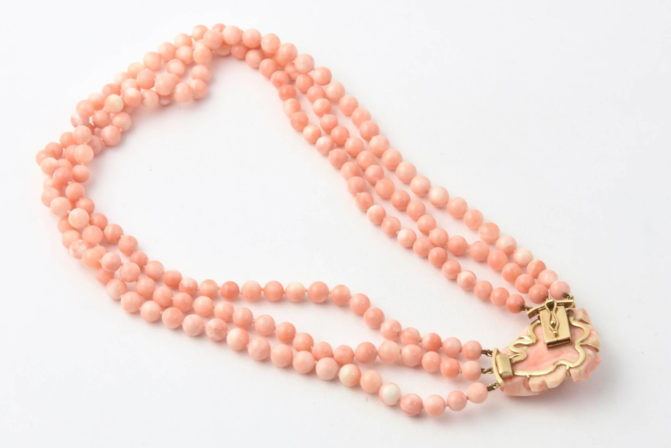 coral flower necklace