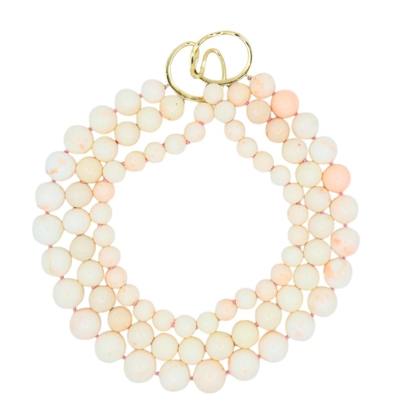 Angel Skin Coral Triple Strand Necklace 14K Gold For Sale 1