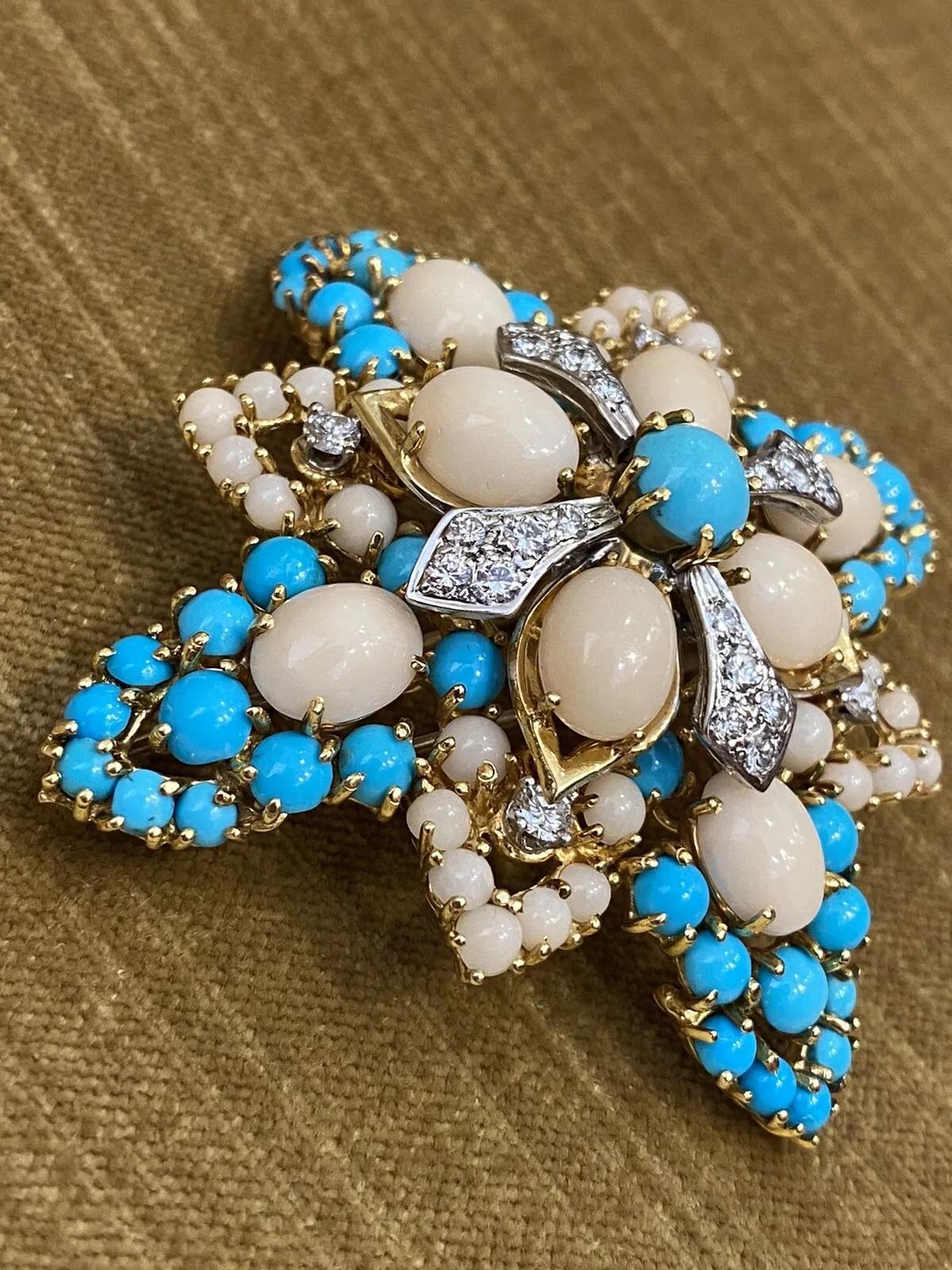 Angel Skin Coral & Turquoise Maltese Cross Pin Brooch 18k Yellow Gold In Excellent Condition For Sale In La Jolla, CA