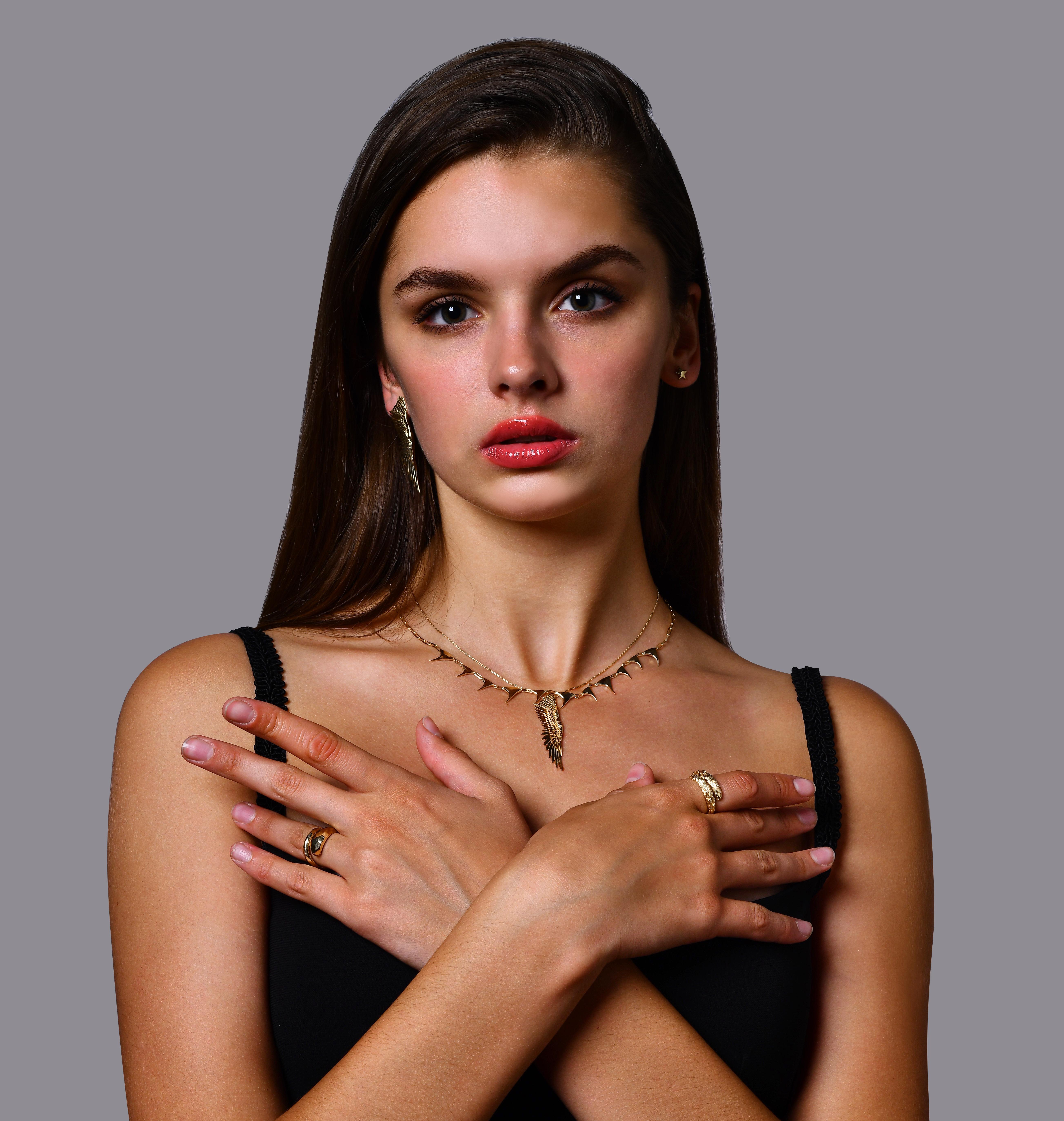 Women's Angel Wing Pendant Necklace For Sale