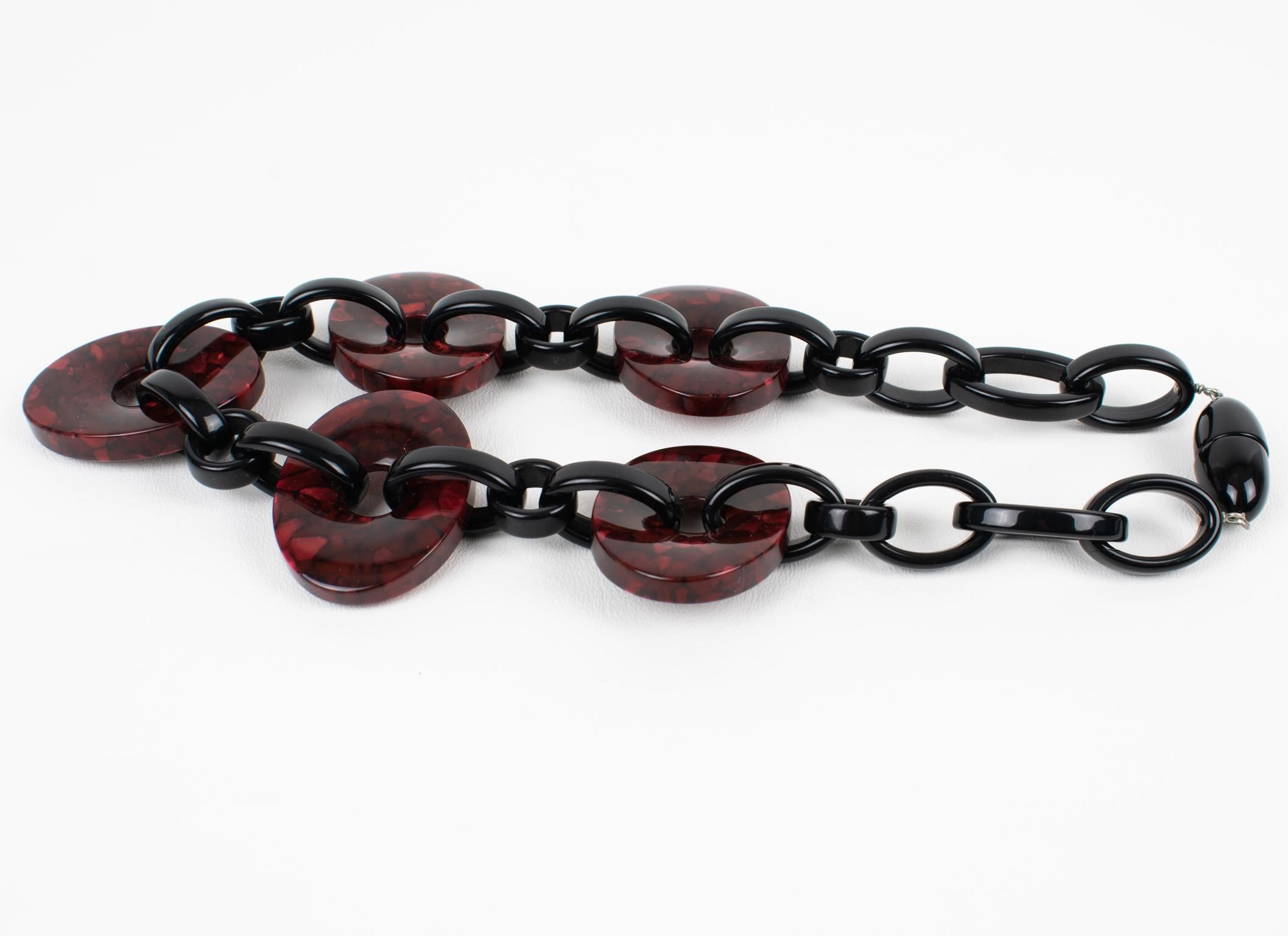 Women's or Men's Angela Caputi Black and Burgundy Resin Necklace For Sale