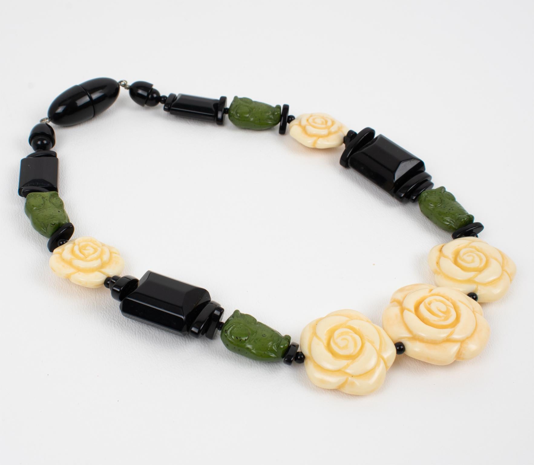 Angela Caputi Black, Green and Ivory Resin Choker Necklace Flowers and Owls In Excellent Condition For Sale In Atlanta, GA