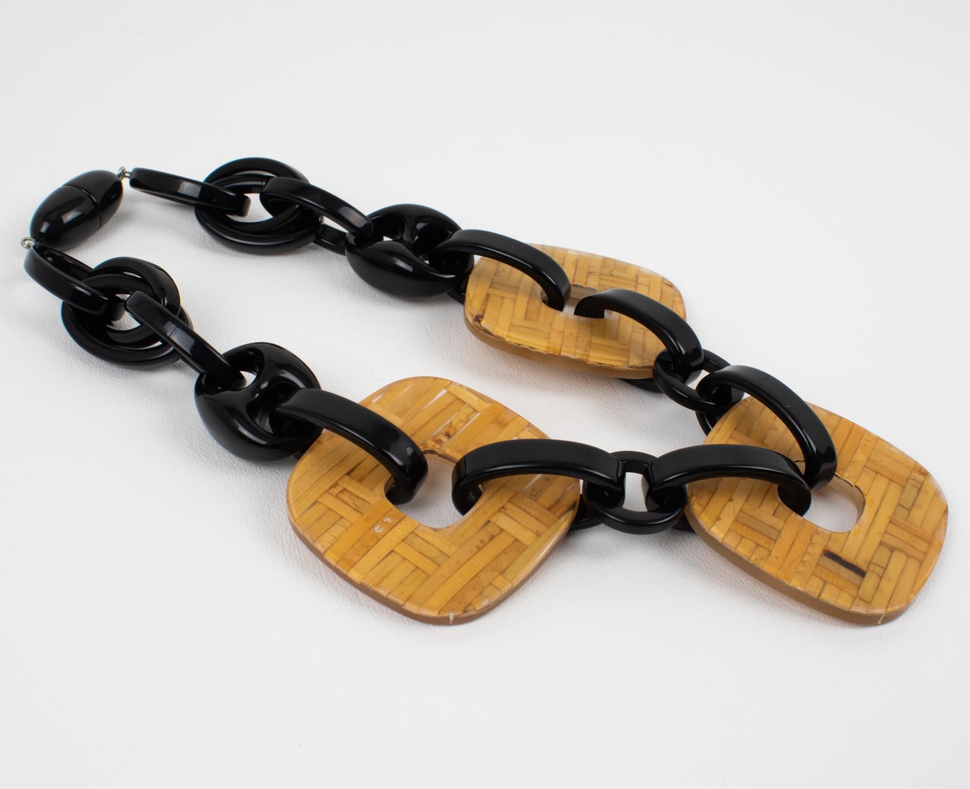 Angela Caputi Black Resin and Rattan Choler Necklace In Excellent Condition For Sale In Atlanta, GA