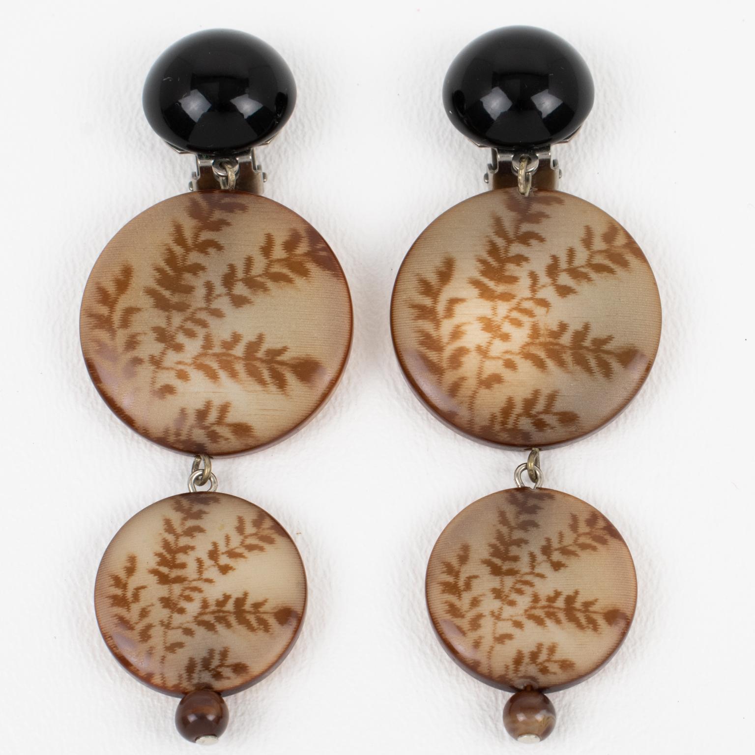 Boucles d'oreilles composées de fleurs noires et brunes Angela Caputi en vente 3