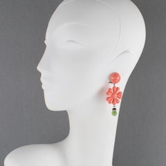 Angela Caputi Ohrclips aus Harz mit Kunstkoralle und Jade