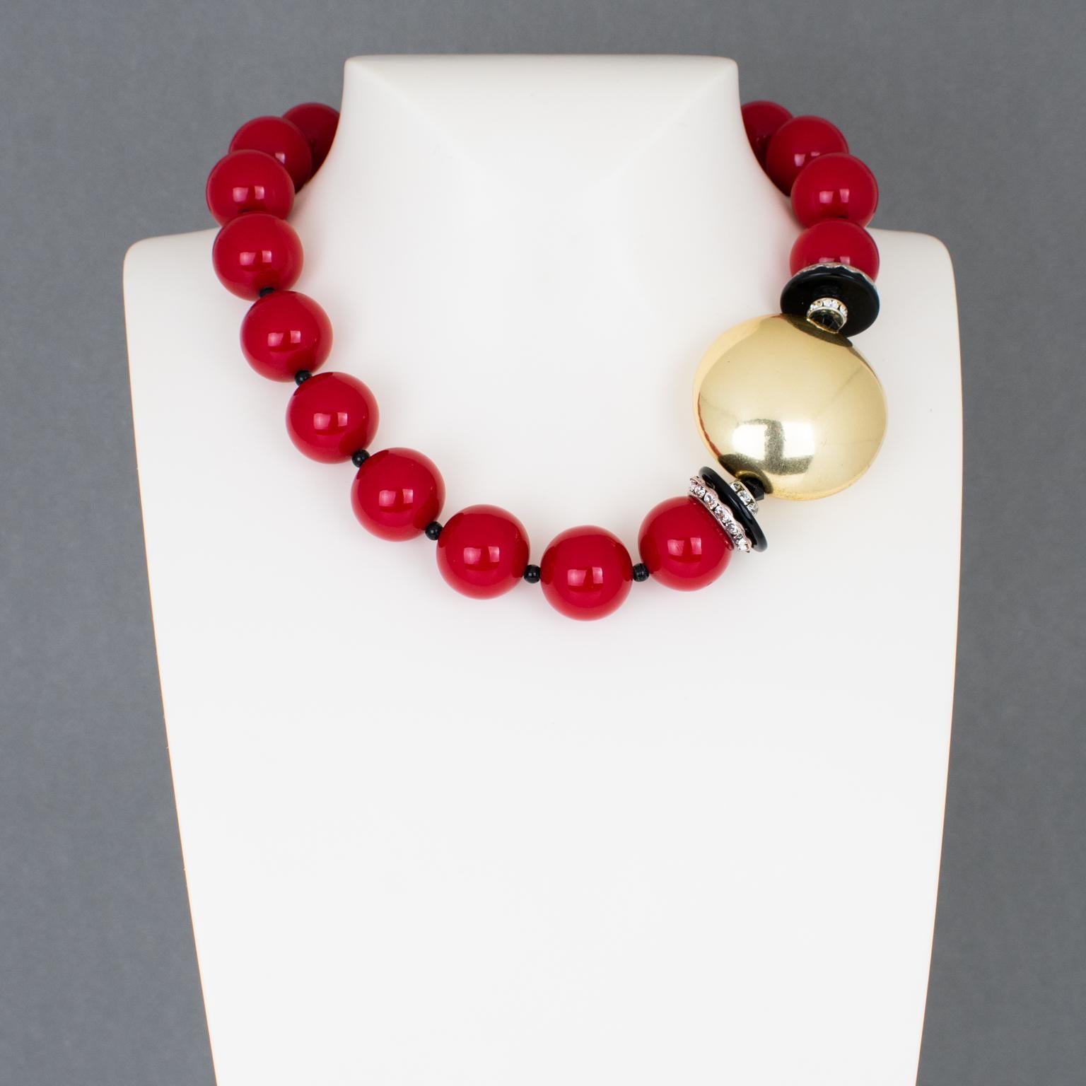Angela Caputi Red and Gold Resin Choker Necklace In Excellent Condition For Sale In Atlanta, GA