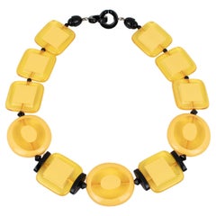Collar de resina amarilla y negra Angela Caputi