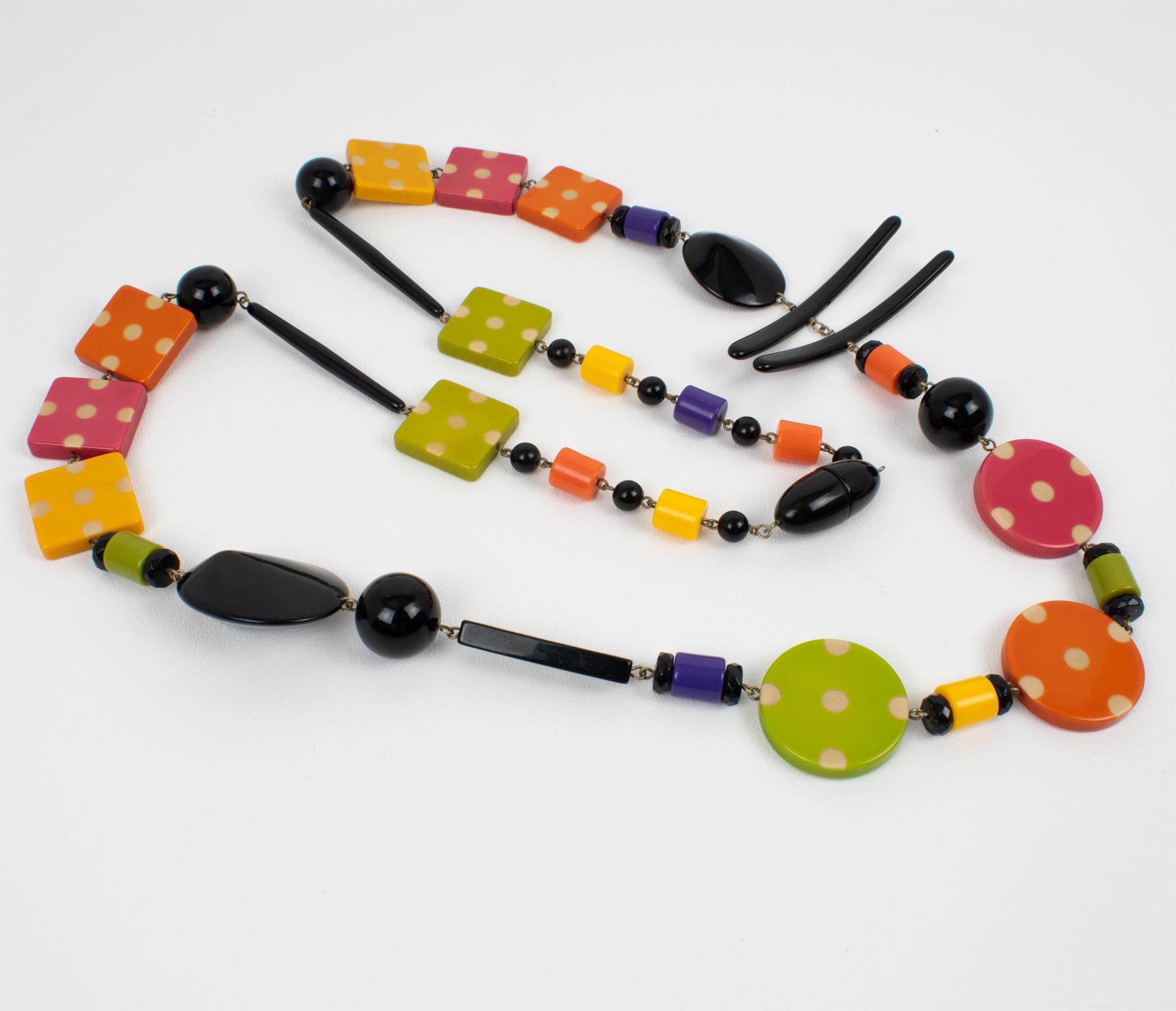 Angela Caputi Resin Extra-Long Necklace Multicolor Playful Design In Excellent Condition For Sale In Atlanta, GA