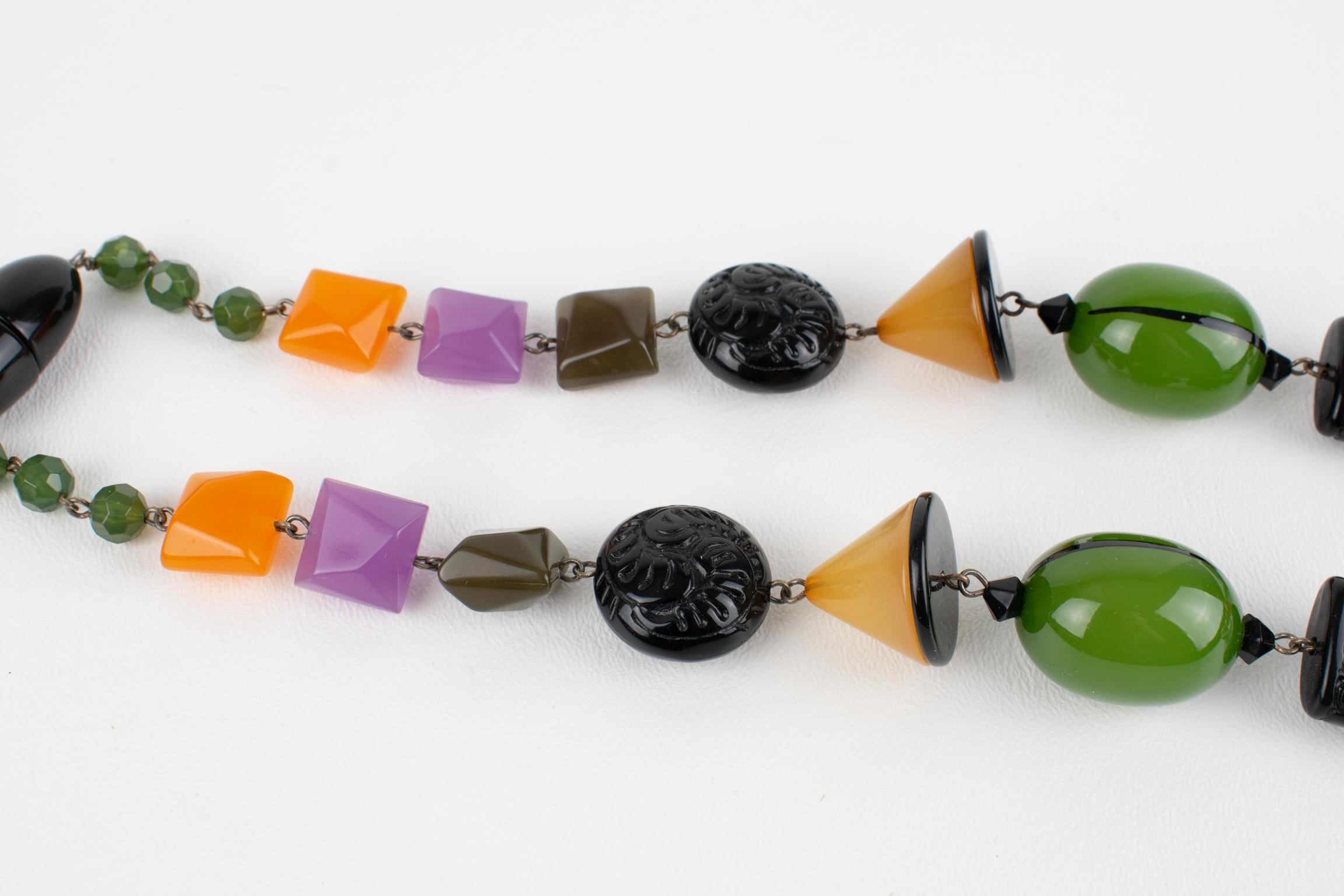 Angela Caputi, collier long en résine sculpté et façonné avec perles multicolores en vente 7