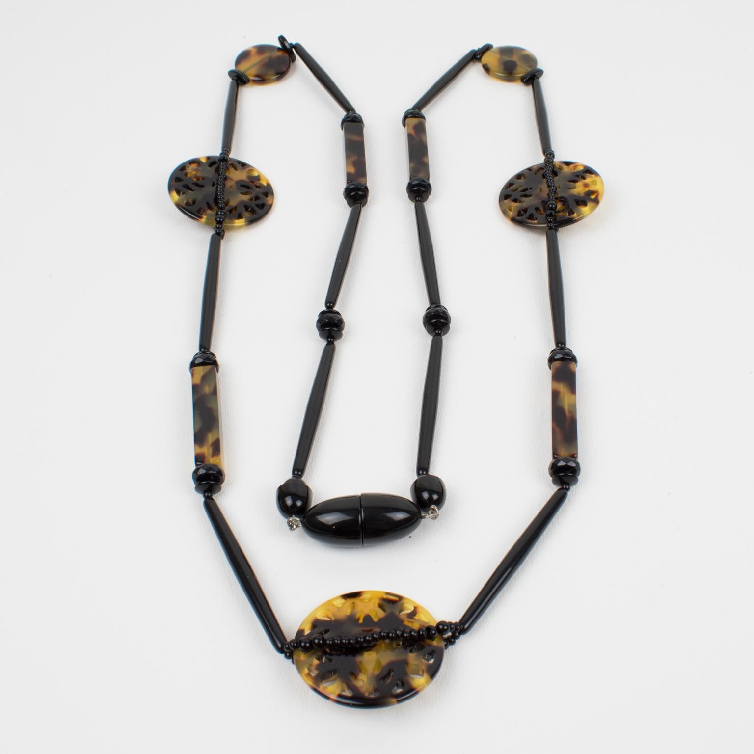 Angela Caputi Tortoiseshell and Black Resin Long Necklace In Excellent Condition For Sale In Atlanta, GA