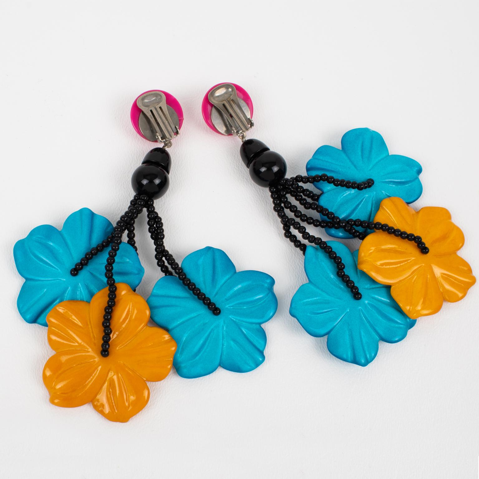 Angela Caputi Turquoise and Yellow Floral Dangle Resin Clip Earrings In Excellent Condition For Sale In Atlanta, GA
