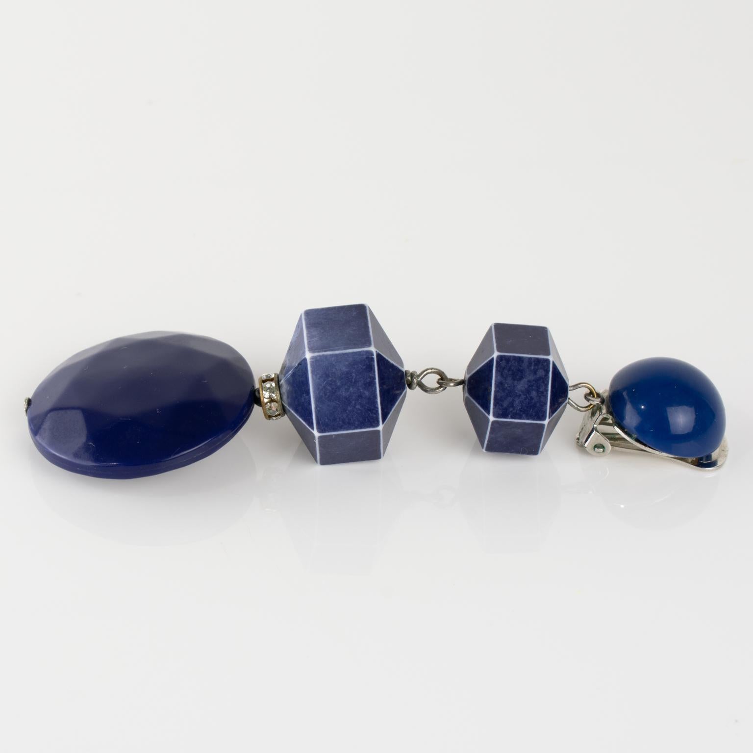 Angela Caputi Geometrische Clip-Ohrringe aus gewaschenem blauem Harz im Angebot 3