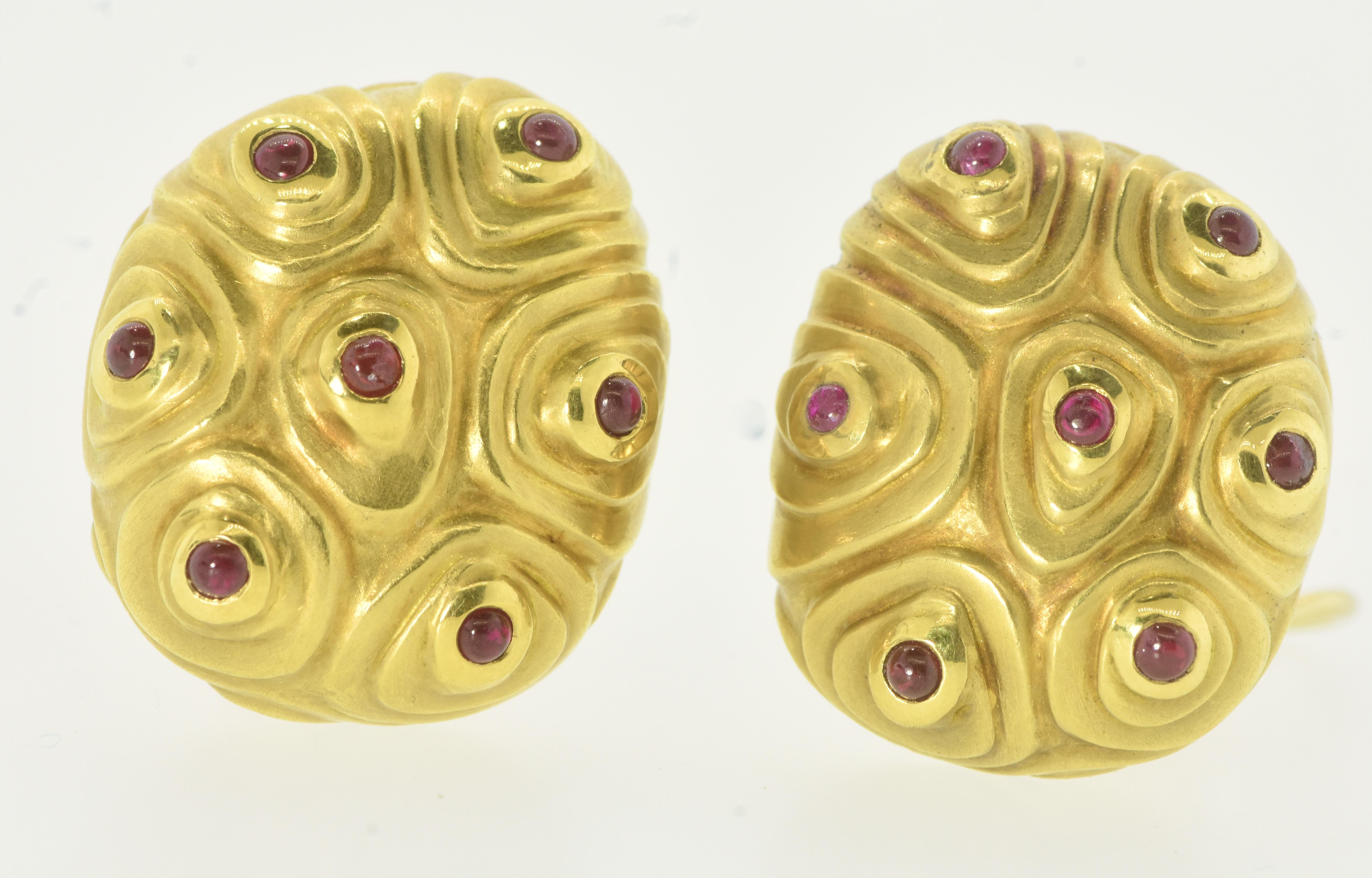 Angela Cumming Vintage Large  18K and Ruby Earrings, c. 1989 In Excellent Condition For Sale In Aspen, CO