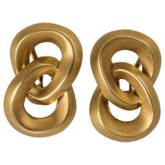 Vintage Angela Cummings 18 Karat Brushed Gold Interlocking Figure 8 Clip Earrings