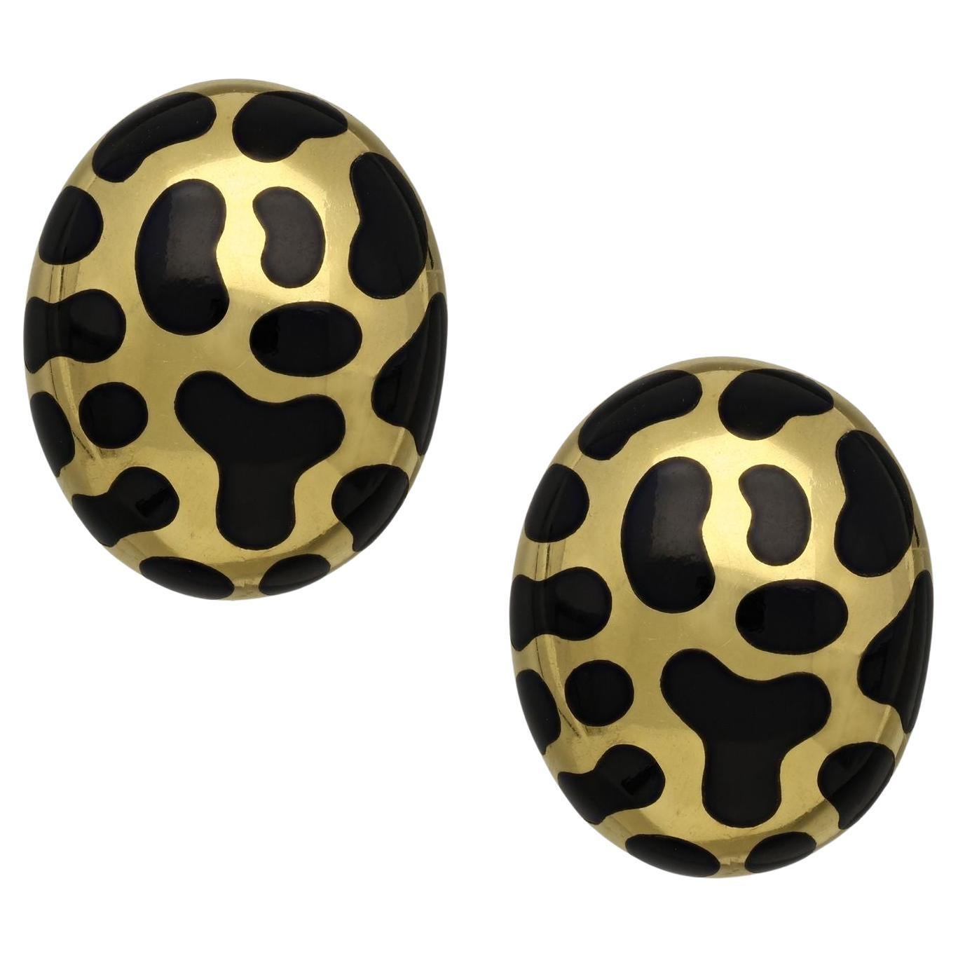 Orecchini di Angela Cummings in oro 18 ct e giada nera, circa anni 
80 in vendita