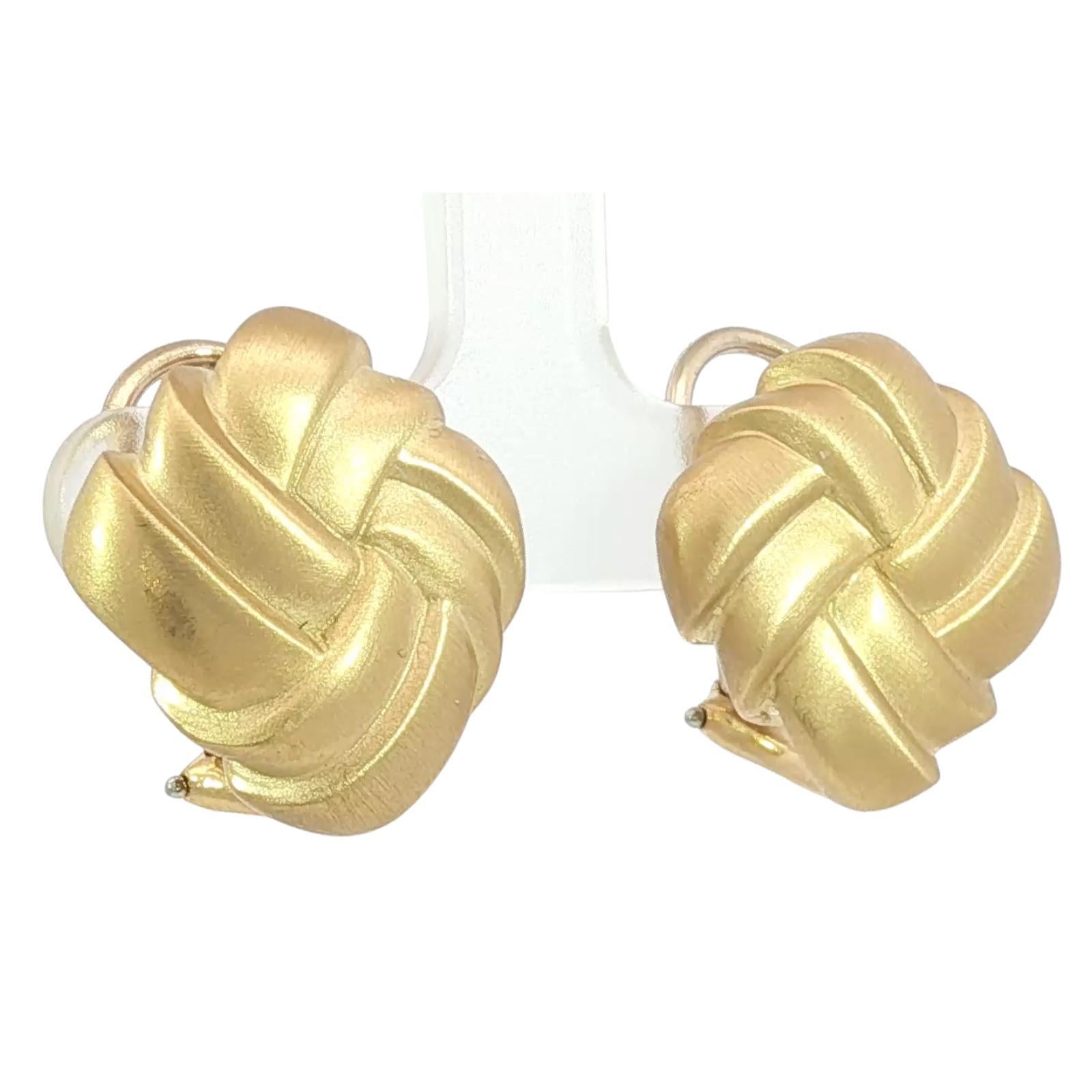 Angela Cummings 18K Earrings 1986 Woven Matted Finish Yellow Gold Clip Ons in vendita 4