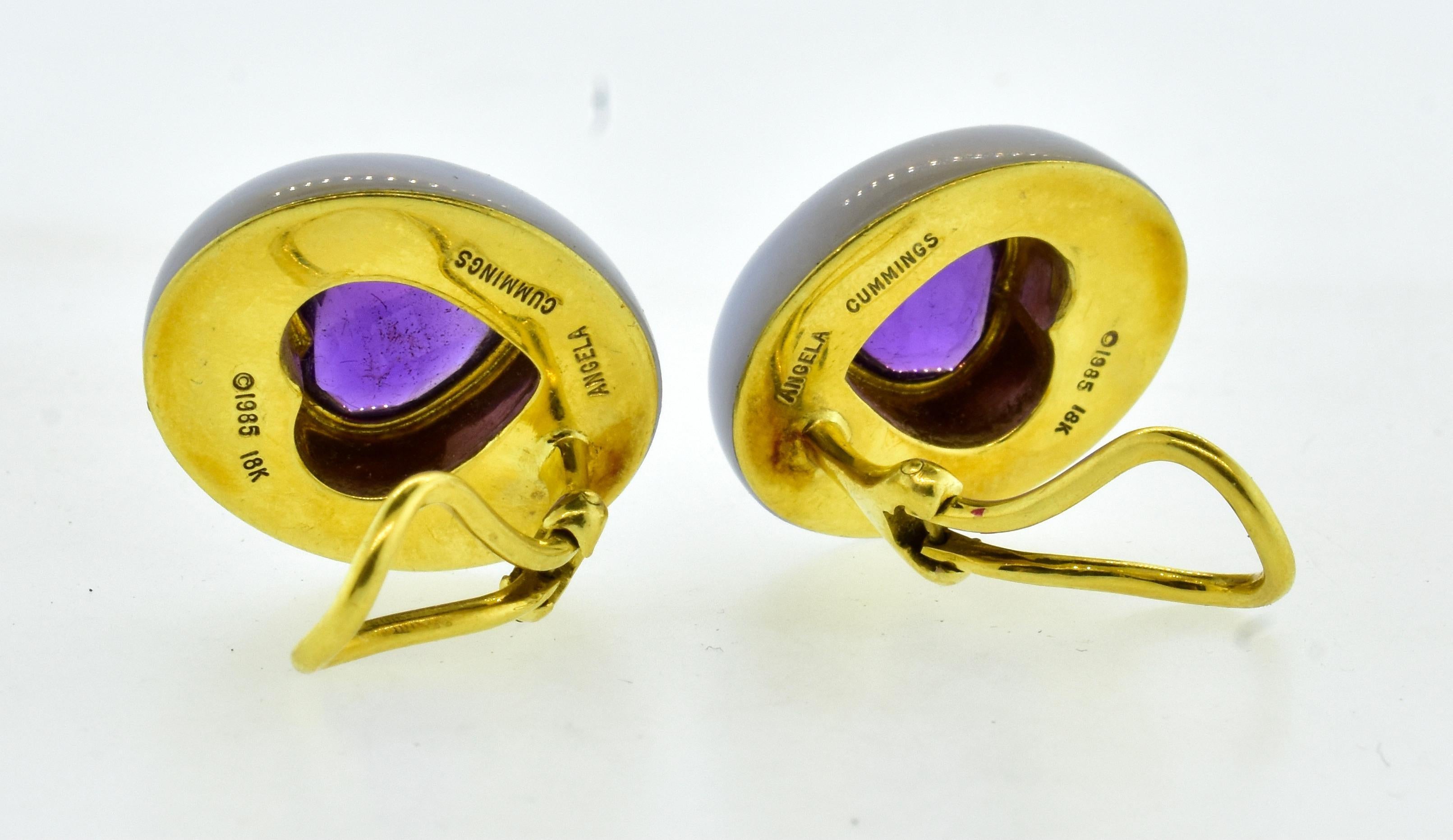 Angela Cummings 18K Earrings with Heart Shaped Amethysts & Chalcedony For Sale 4
