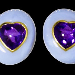 Pendientes Angela Cummings de 18 quilates con amatistas en forma de corazón y calcedonia