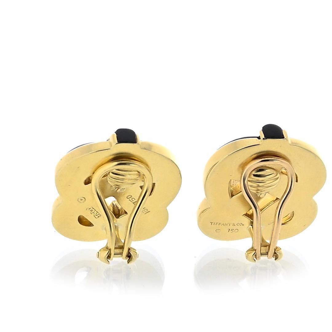 Pendientes de nudo trenzado de ónice negro de oro amarillo de 18 quilates Angela Cummings en Excelente estado para la venta en New York, NY