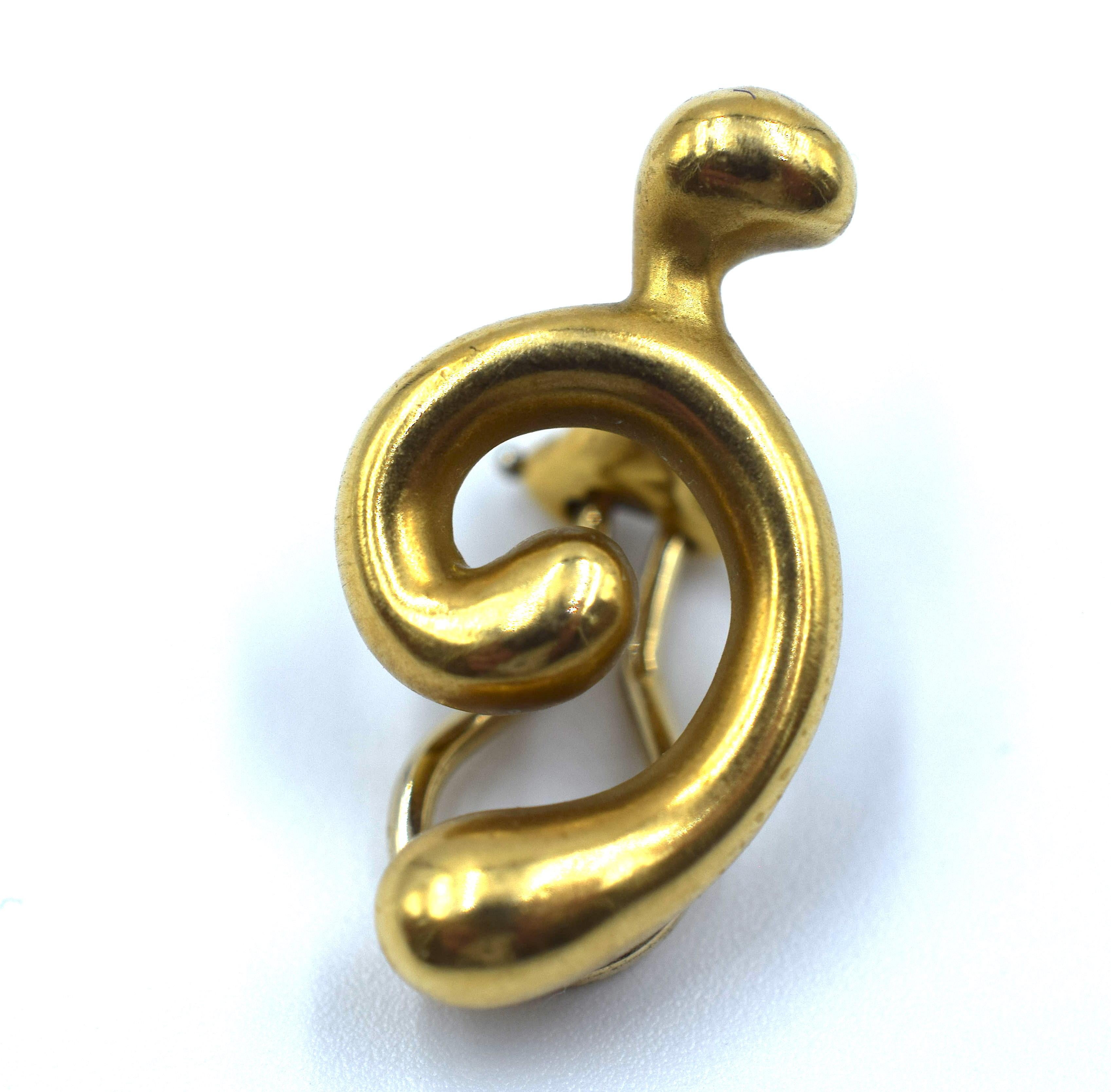 Modern Angela Cummings 18 Karat Yellow Gold Earrings Swirling Design