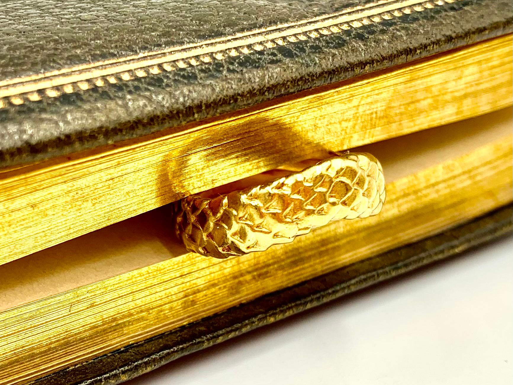 Angela Cummings 18K Yellow Gold Sinuous Snake Ring en venta 3