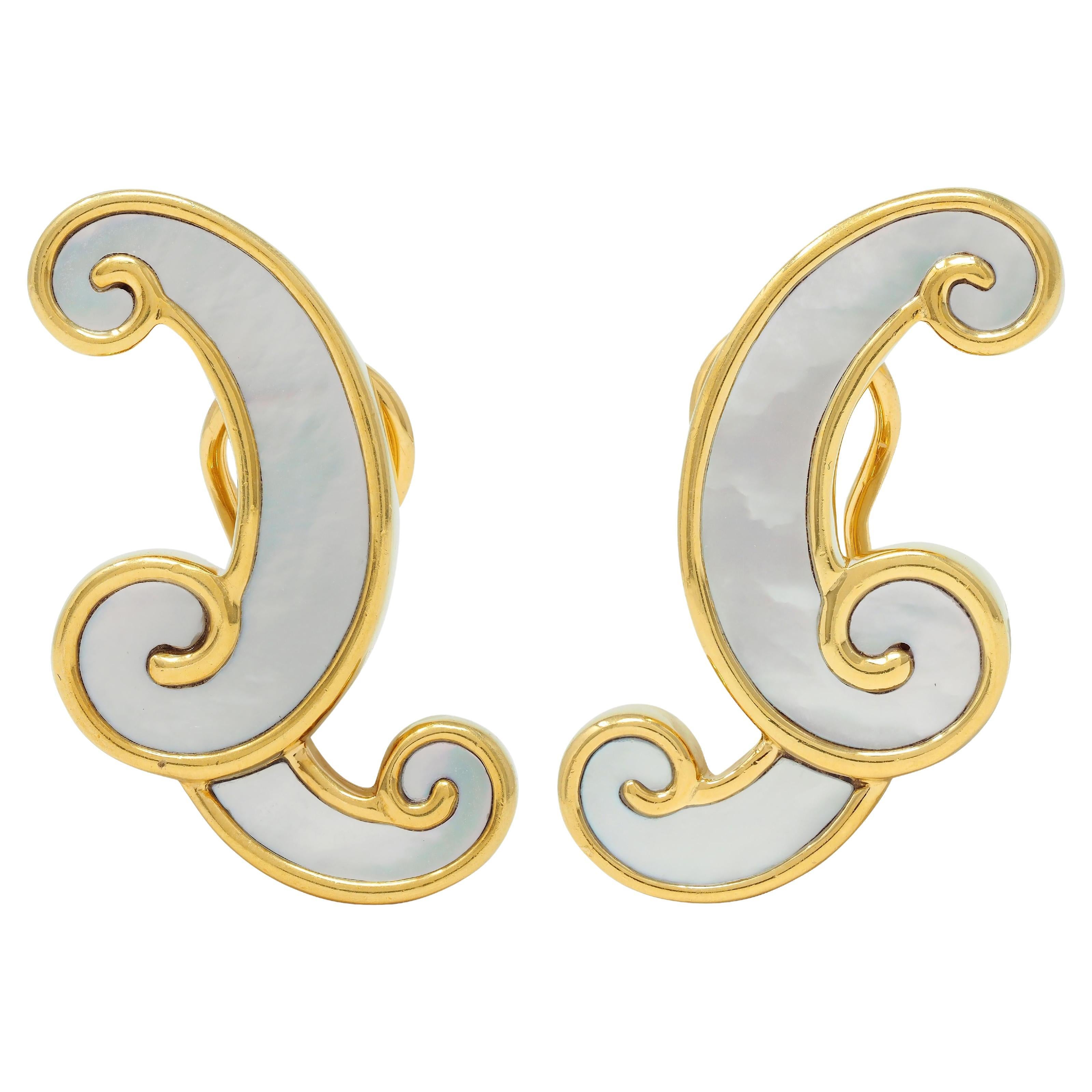 Angela Cummings 1980s Mother-Of-Pearl 18 Karat Gold Scroll Ear-Clip Earrings For Sale