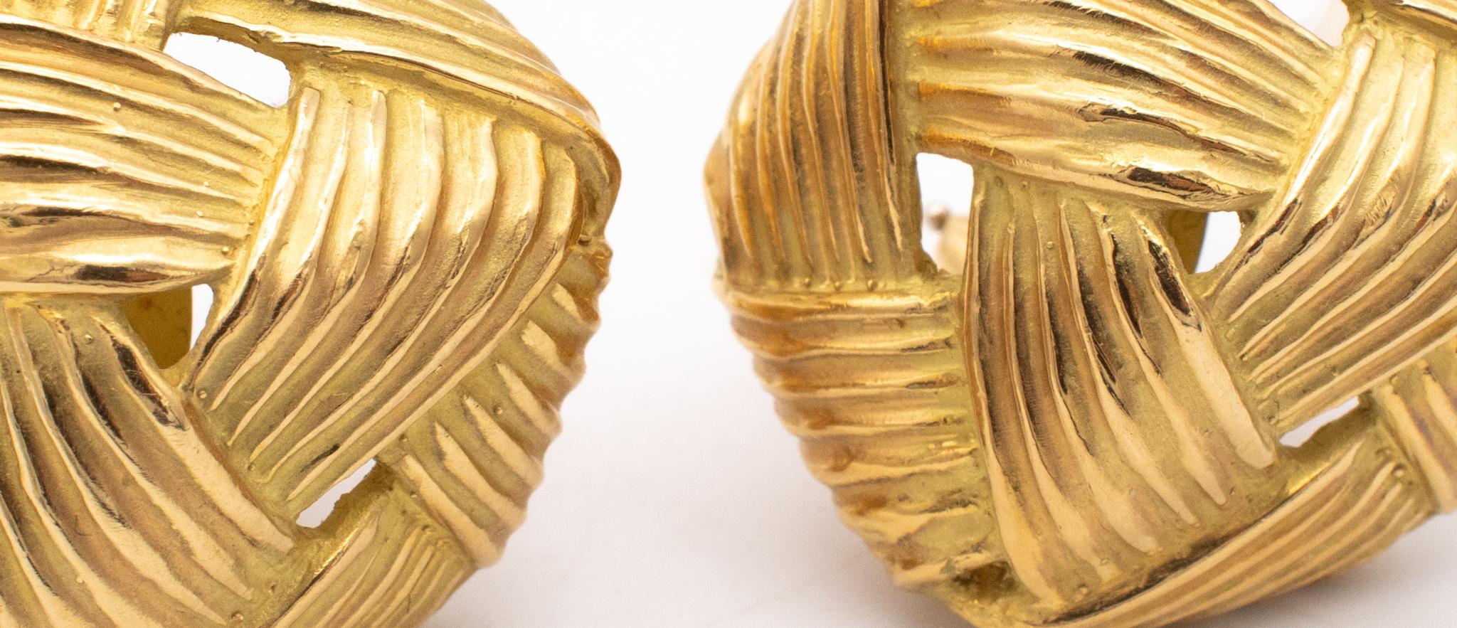 Angela Cummings 1984 Studio Textured Wrapped Earrings in Solid 18Kt Yellow Gold For Sale 1