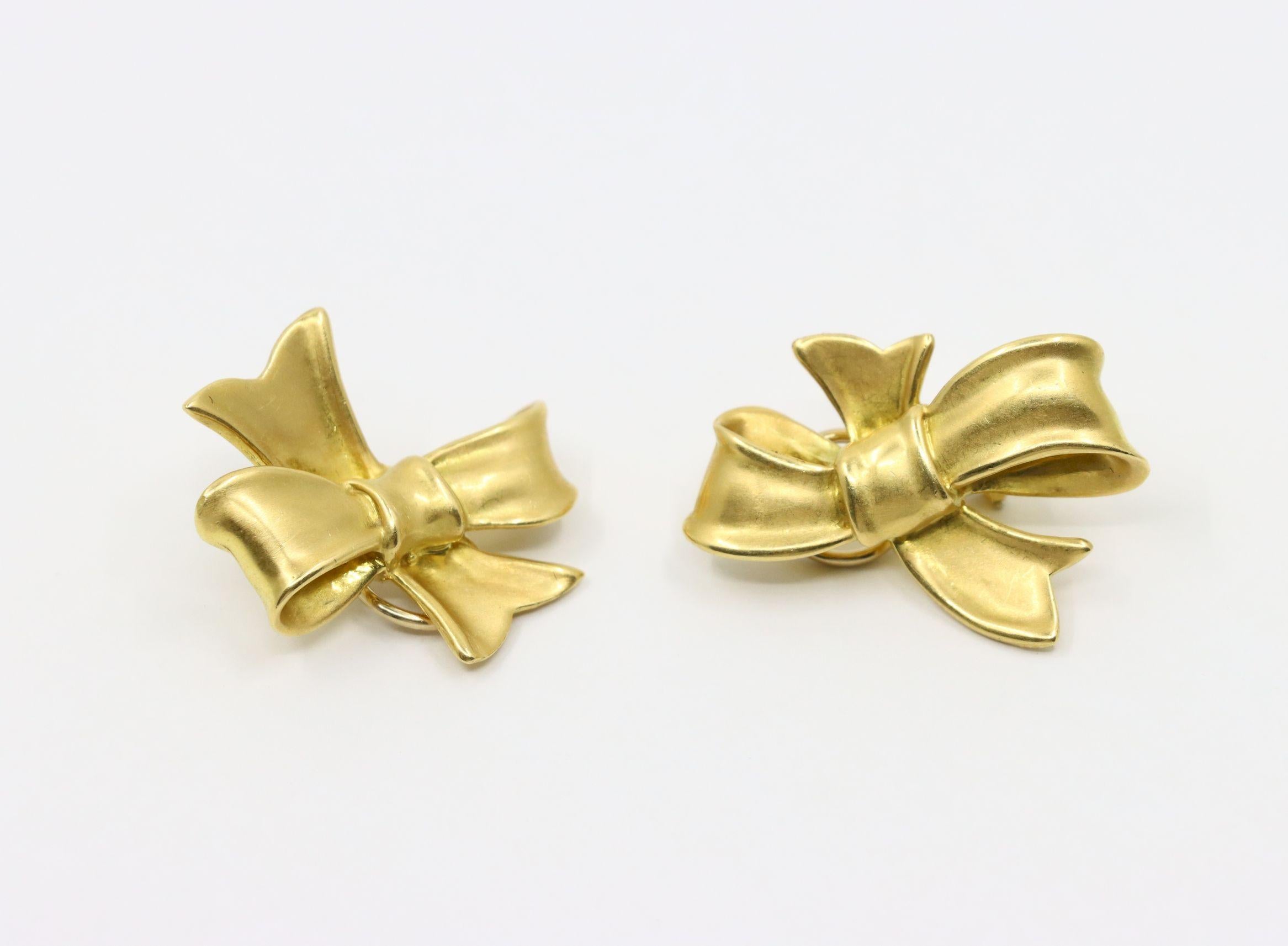 Angela Cummings 1984's 18K Gold Bow Tie Earrings For Sale 3