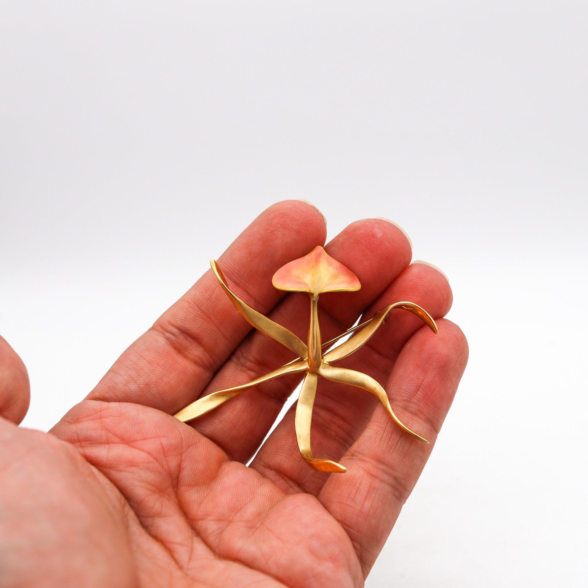Women's ANGELA CUMMINGS 1988 Enameled Orchid Pendant Brooch In 18Kt Yellow Gold For Sale