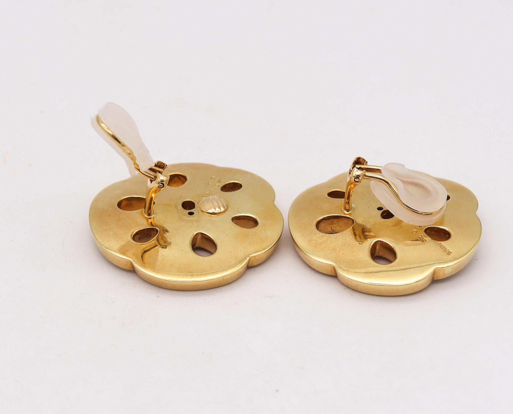 Angela Cummings 1988 Studios Lotus Clip Earrings in 18Kt Gold with White Nacre In Excellent Condition In Miami, FL