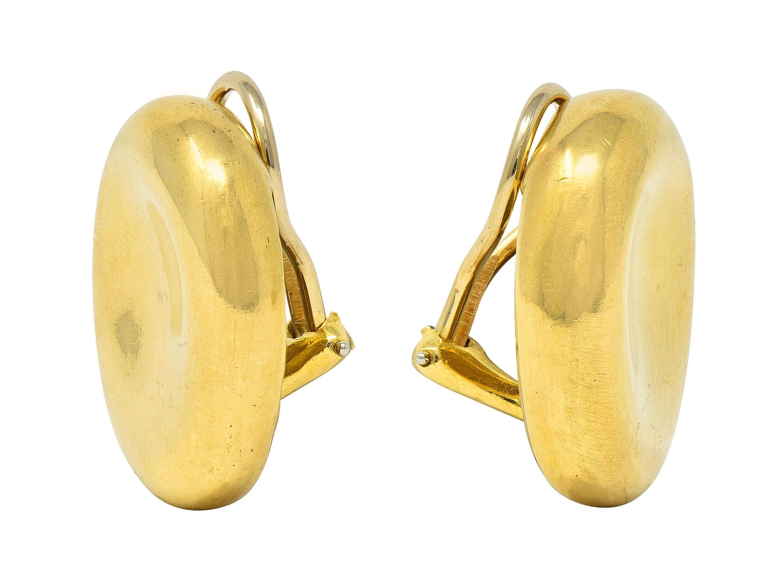 Angela Cummings 1989 18 Karat Yellow Gold Vintage Oval Ear-Clip Earrings In Excellent Condition For Sale In Philadelphia, PA