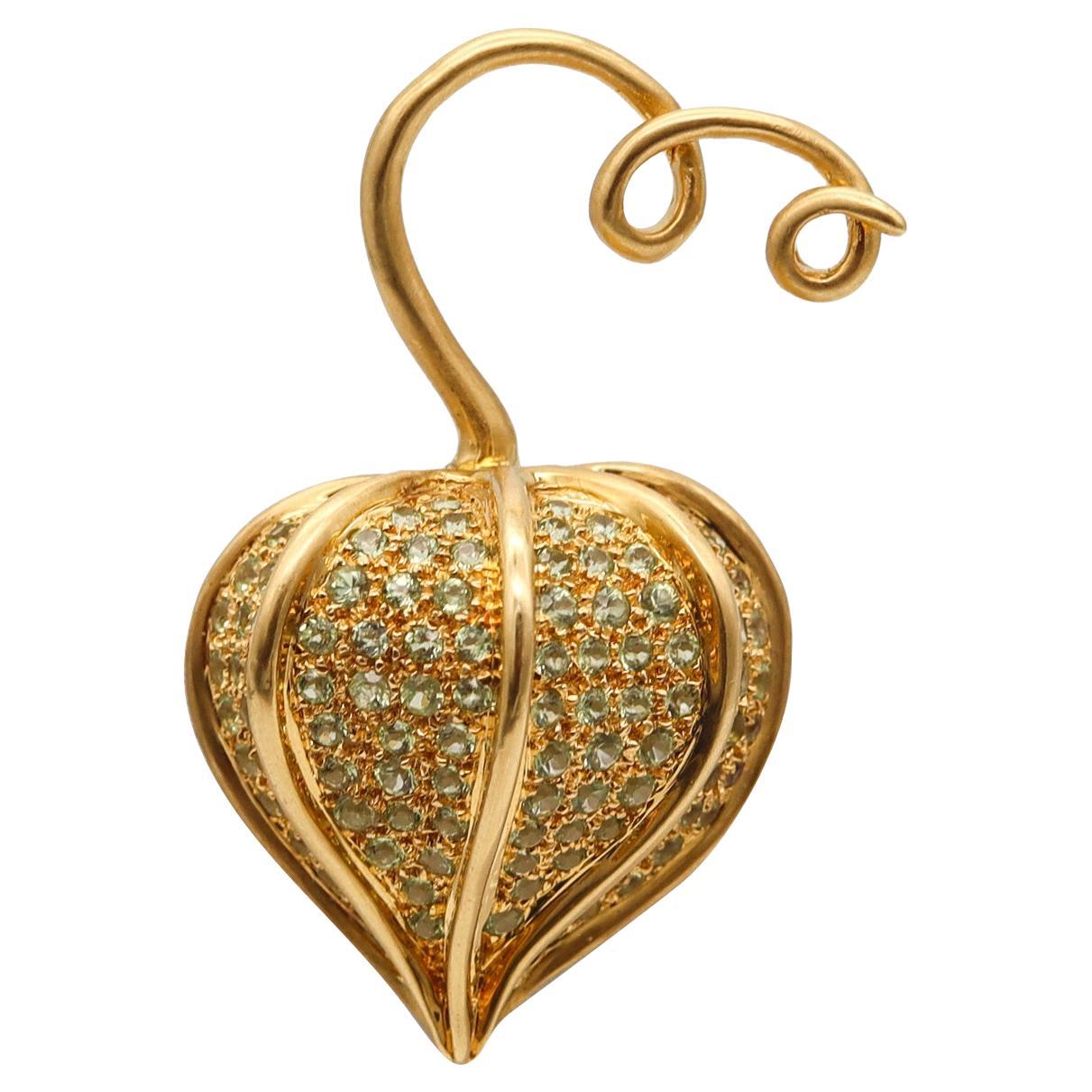 Angela Cummings 1989 Brooch in 18kt Yellow Gold with 3.76 Ctw in Green Sapphires For Sale