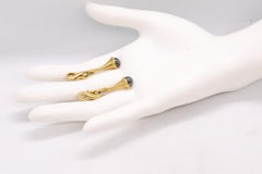 Angela Cummings Boucles d'oreilles pendantes en or 18 carats et hématite, studio New York, 1991