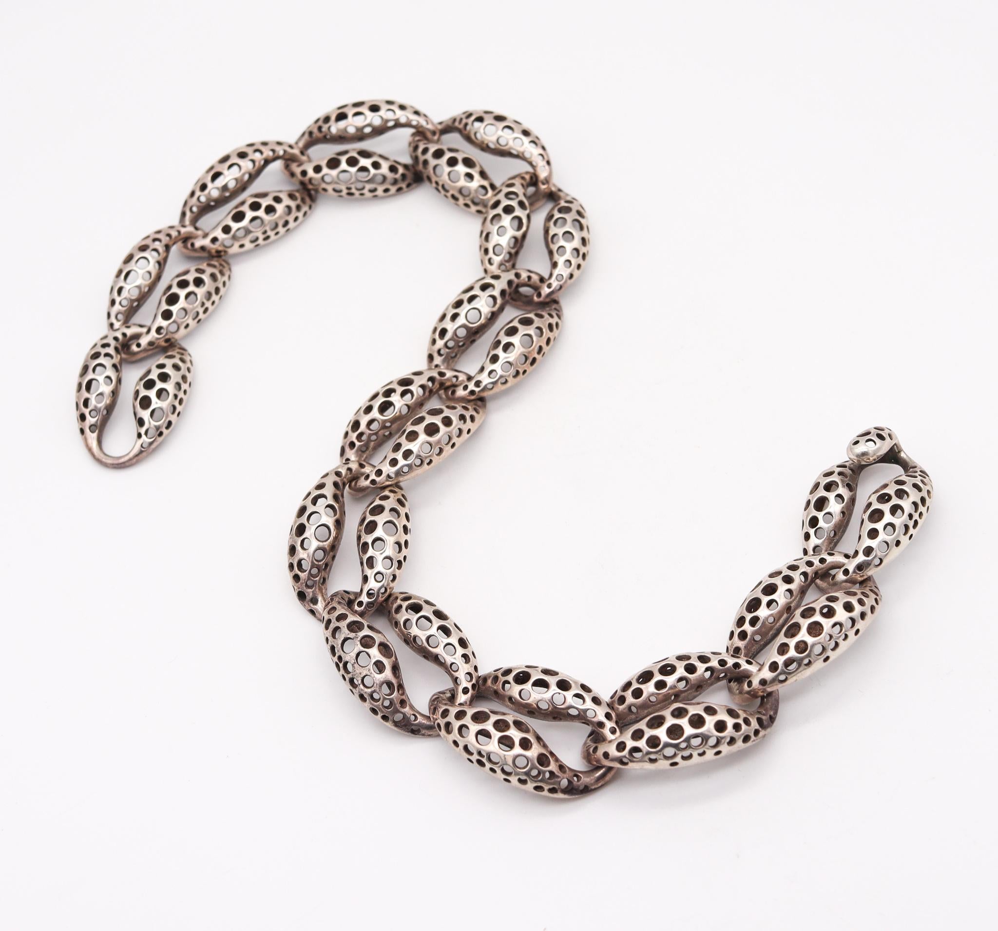 Angela Cummings 1991 Studios Perforations Free-Form Necklace Solid .925 Sterling In Excellent Condition In Miami, FL