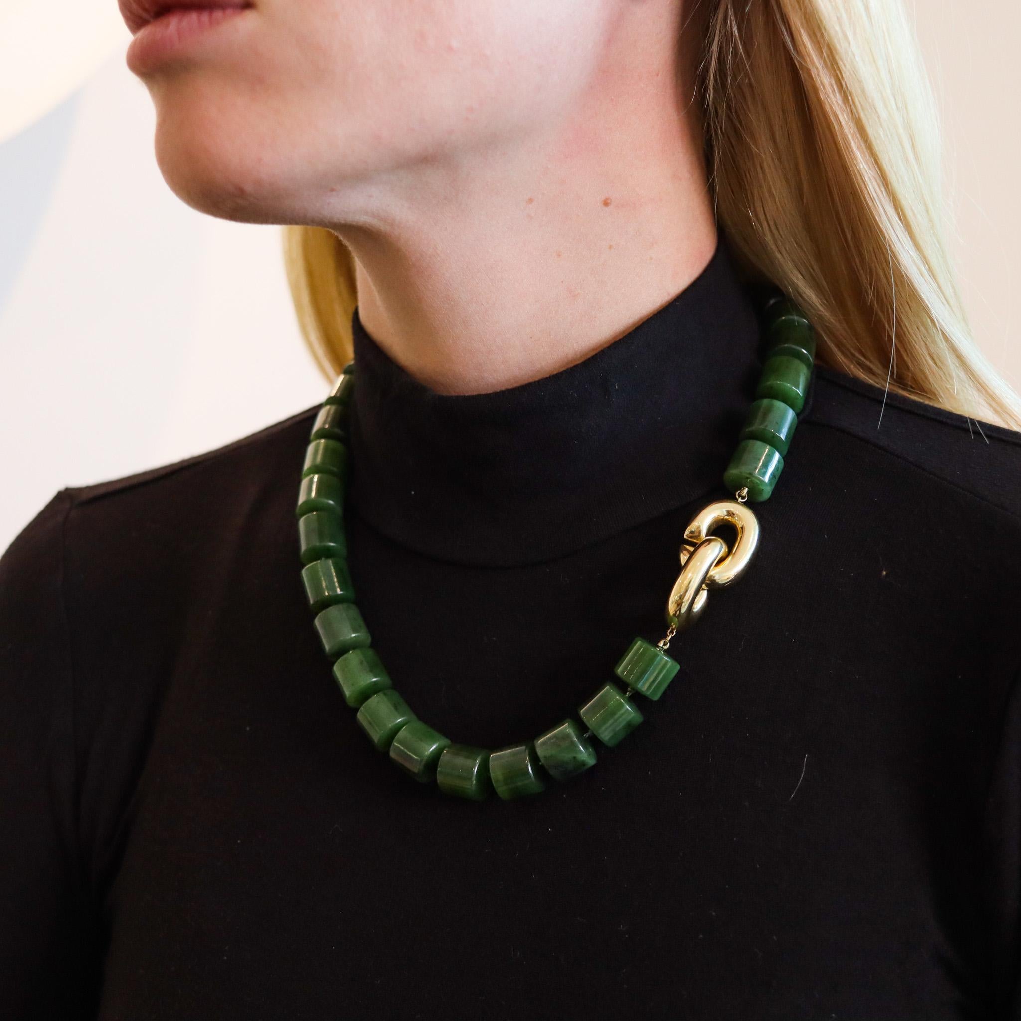 Angela Cummings 1993 Nephrite Green Jade Necklace with 18kt Yellow Gold Mounting In Excellent Condition For Sale In Miami, FL