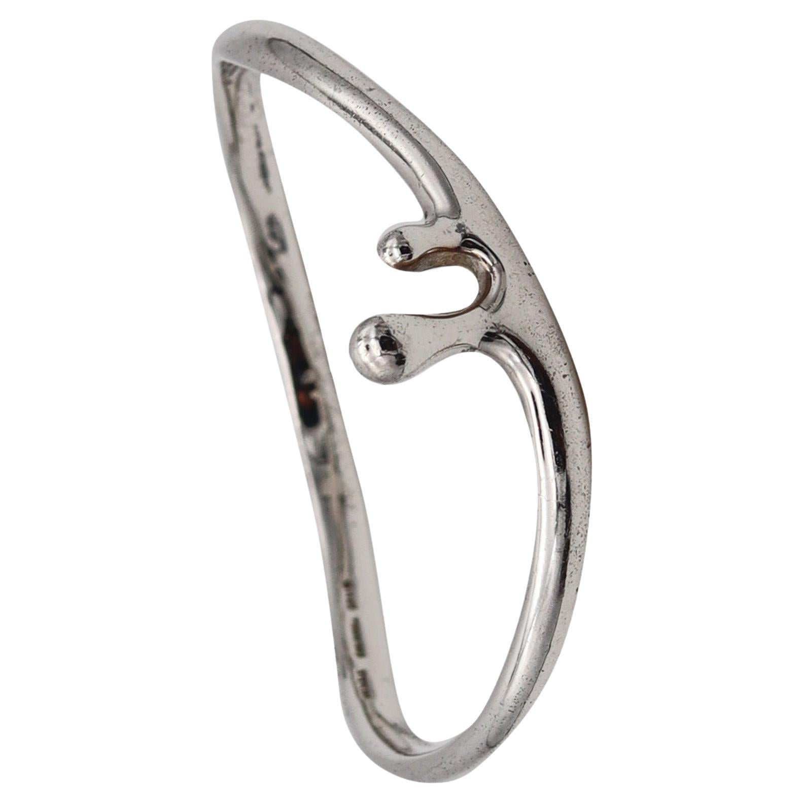 Angela Cummings 1995 Studio Twisted Sculptural Bangle In .925 Sterling Silver For Sale