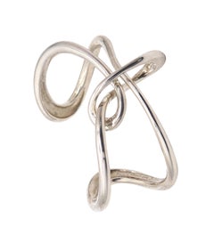 ANGELA CUMMINGS 1997 Studio Bracelet sculptural torsadé en argent sterling .925