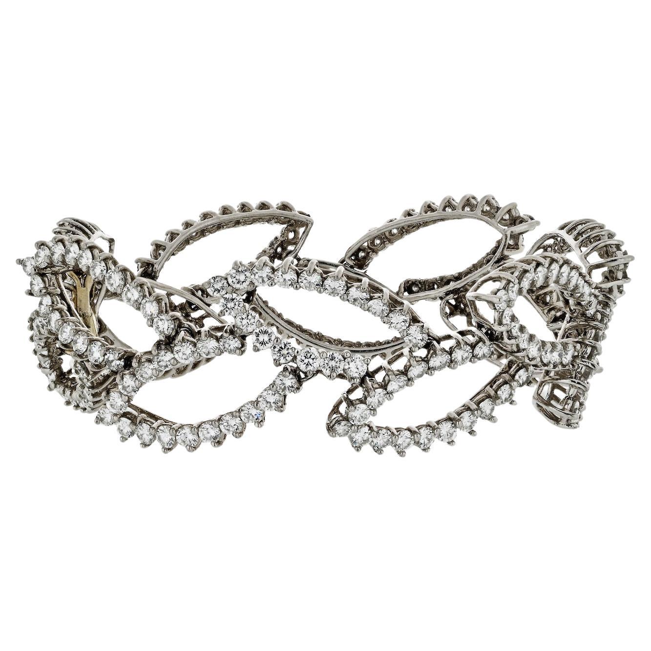 Angela Cummings Bracelet nuages en platine et diamants ronds 26,00 carats en vente