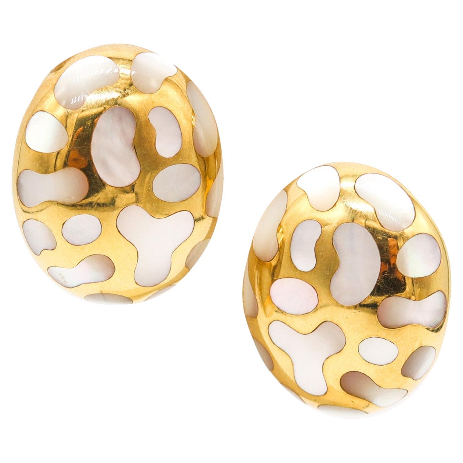 ANGELA CUMMINGS Orecchini Allure Clips in oro 18Kt con intarsi di madreperla bianca