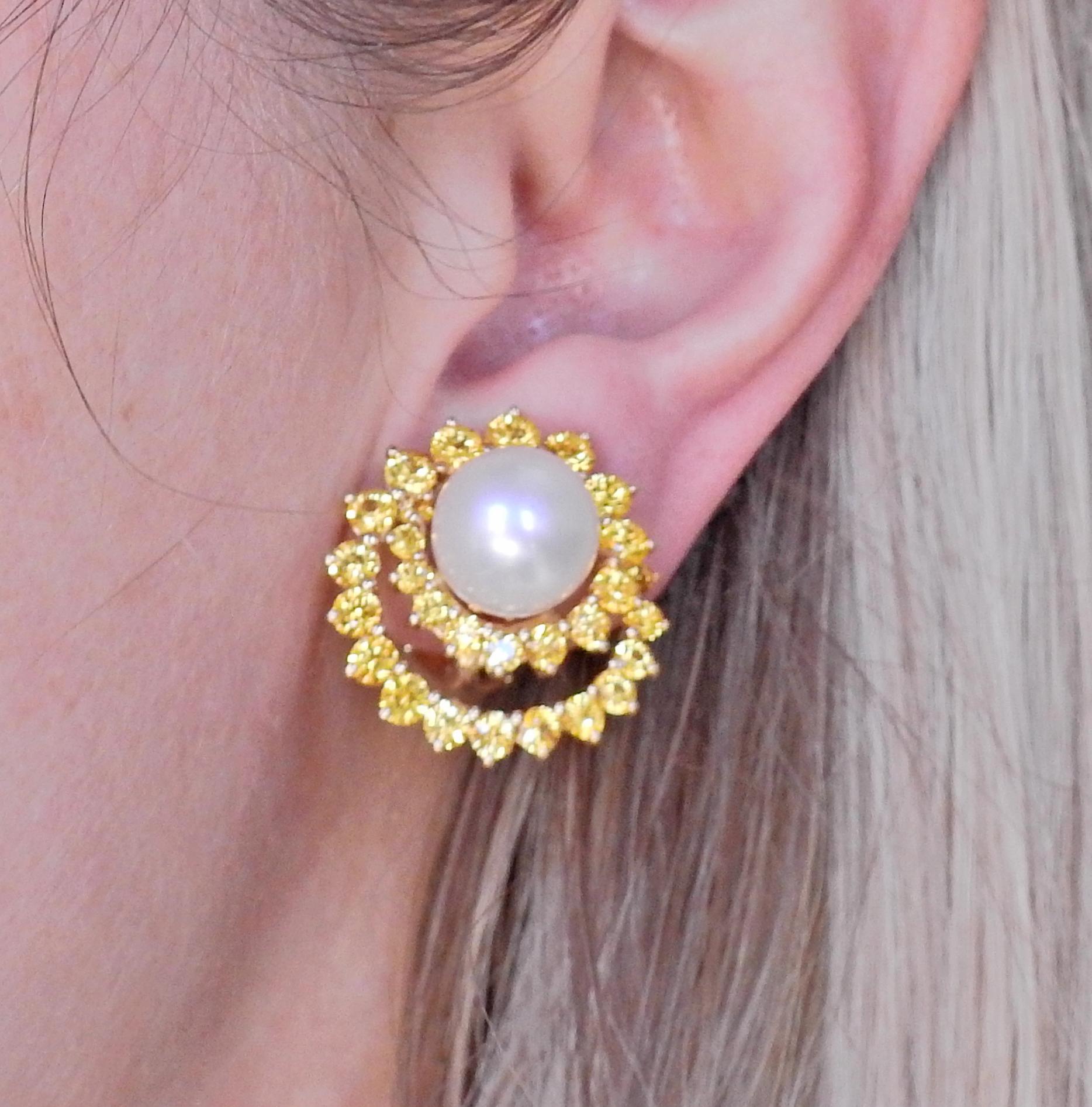 Angela Cummings Assael Gold South Sea Pearl Yellow Sapphire Earrings In New Condition For Sale In Lambertville, NJ