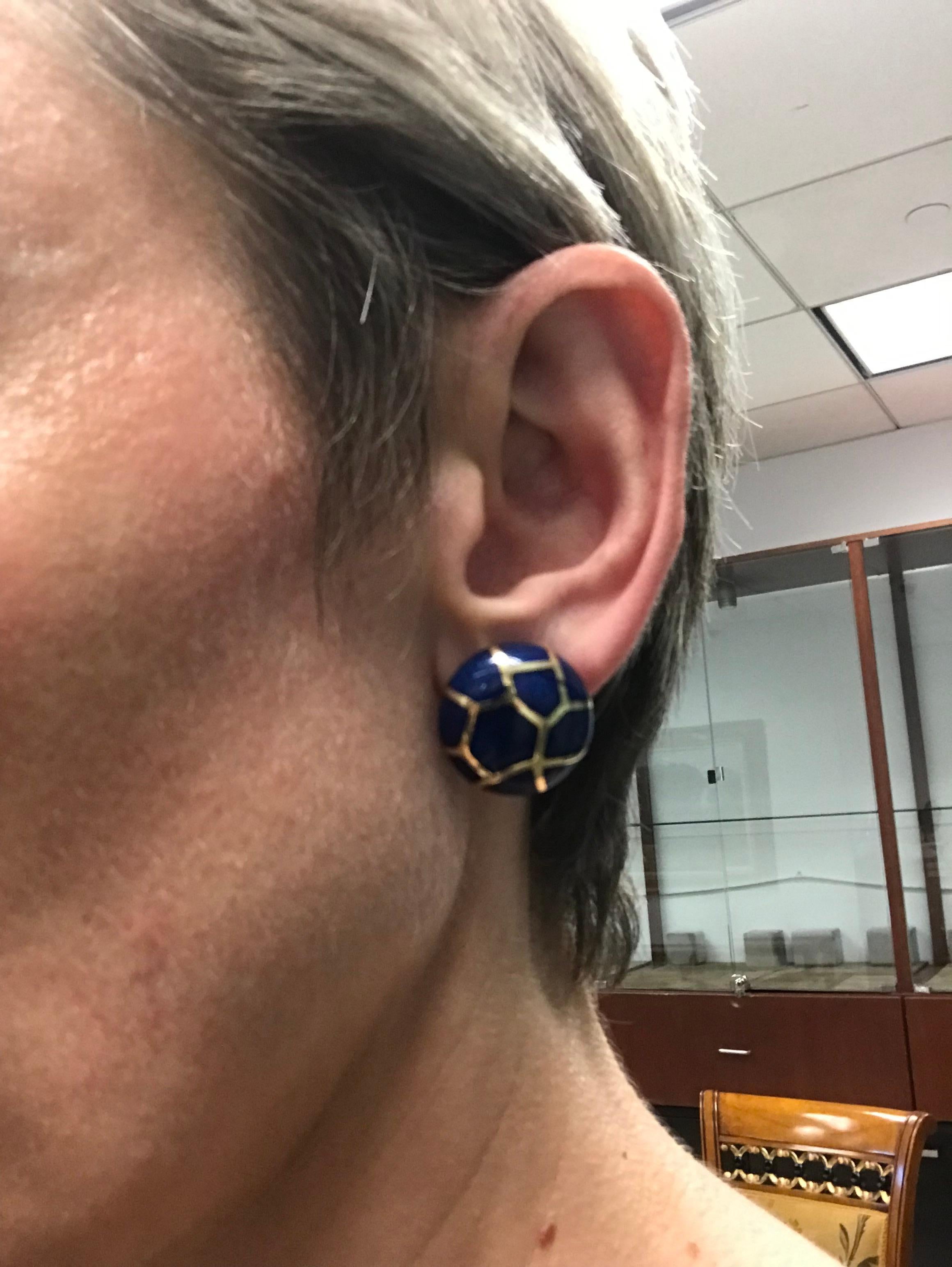 Angela Cummings Blue Enamel Yellow Gold Clip-On Earrings In Excellent Condition In Beverly Hills, CA