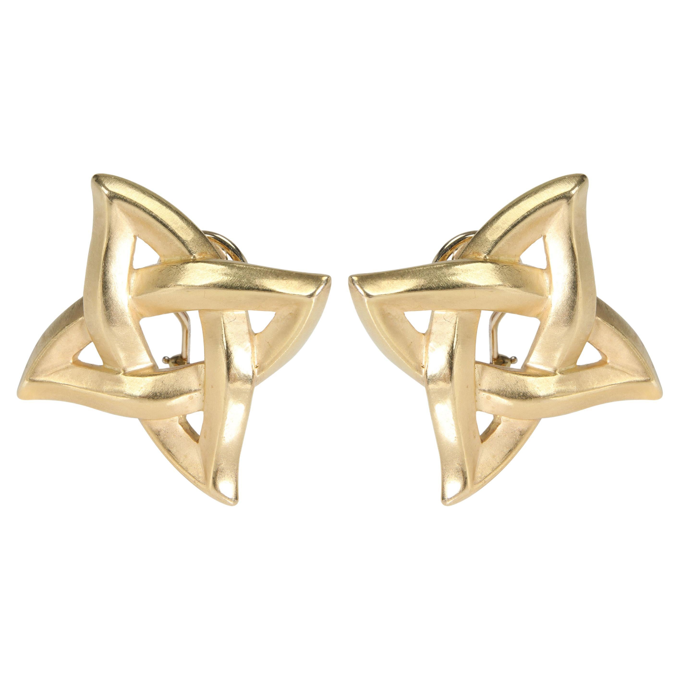 Angela Cummings Celtic Knot Earrings in 18K Yellow Gold